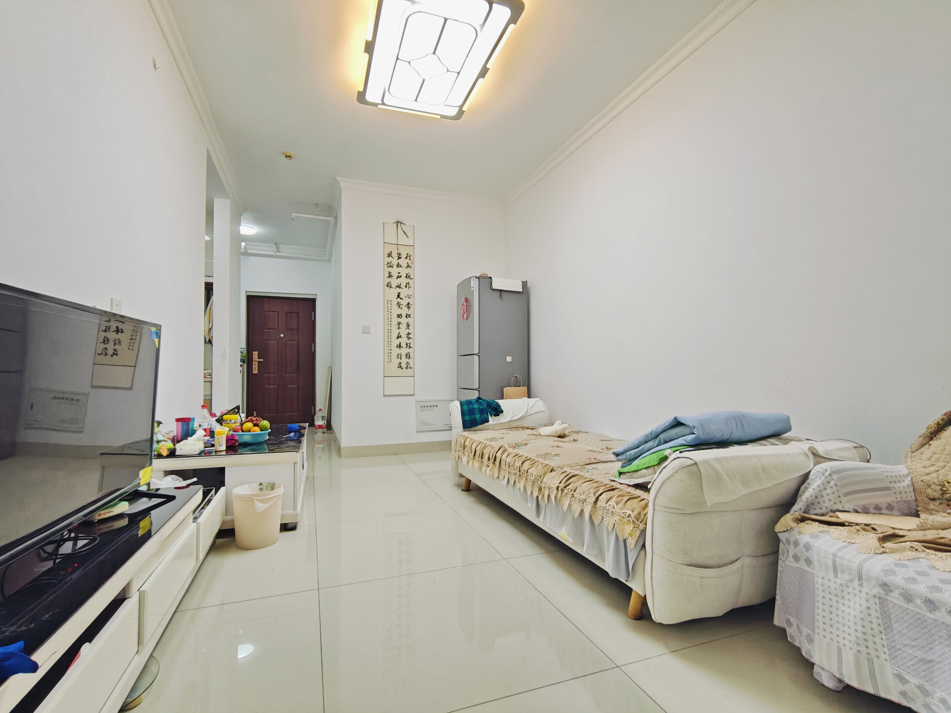 新城吾悦广场  1室1厅1卫    2000.0元/月室内图