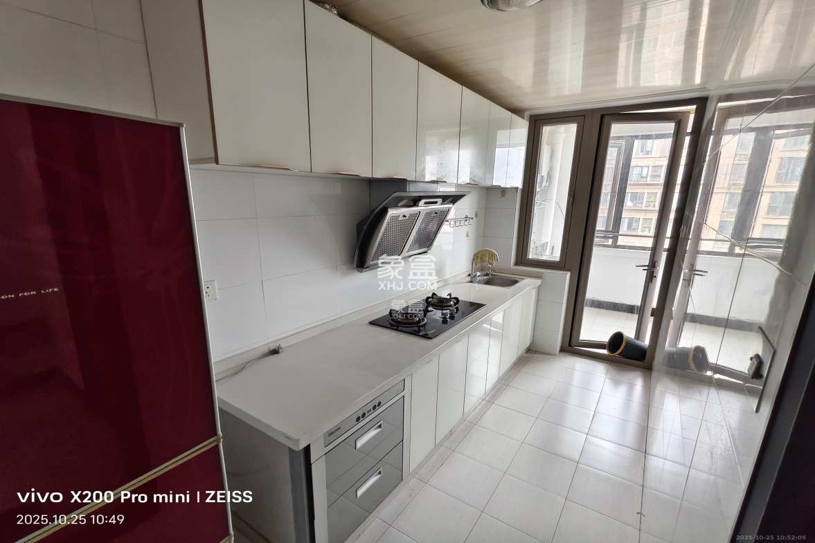 怡海星城 3室2厅1卫 2000.0元/月 怡海星城 3室2厅1卫 2000.0元/月室内图