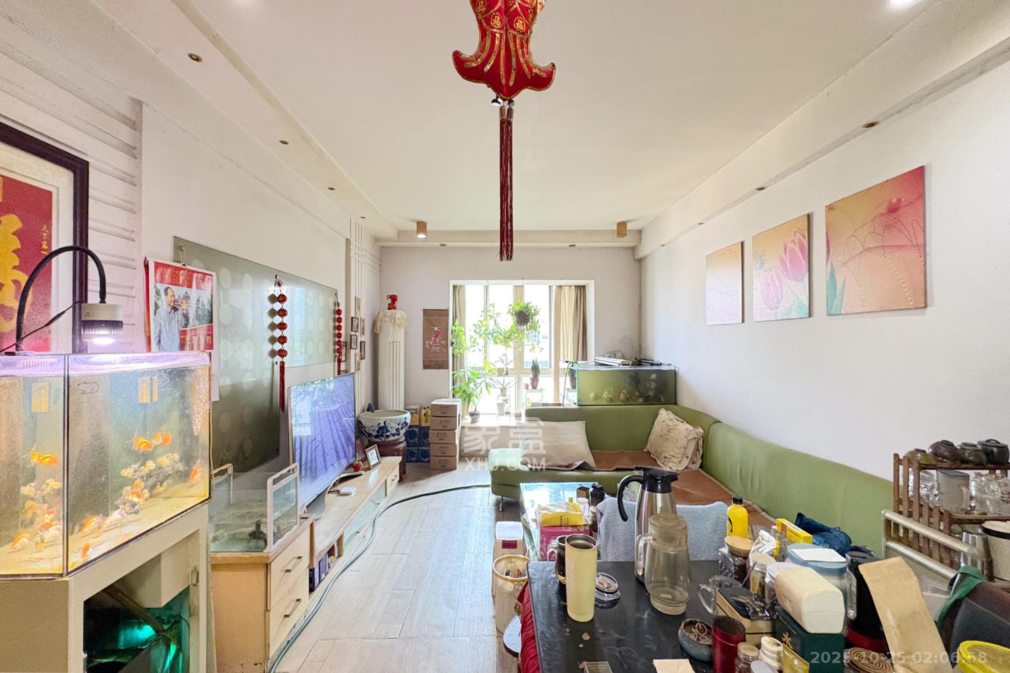 滨湖嘉园(湖滨小区)  3室2厅2卫    92.0万 滨湖嘉园(湖滨小区)  3室2厅2卫    92.0万客厅