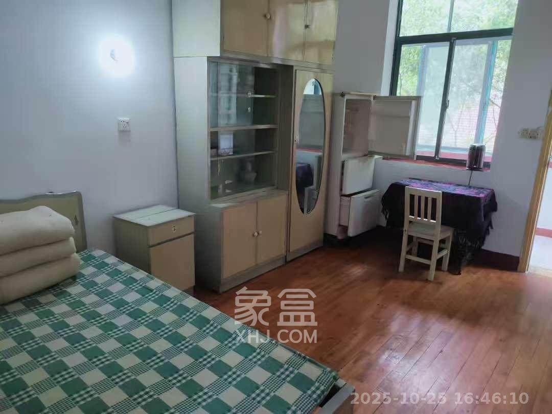 长沙理工大学黄土岭教职工住宅区  2室1厅1卫    1600.0元/月室内图