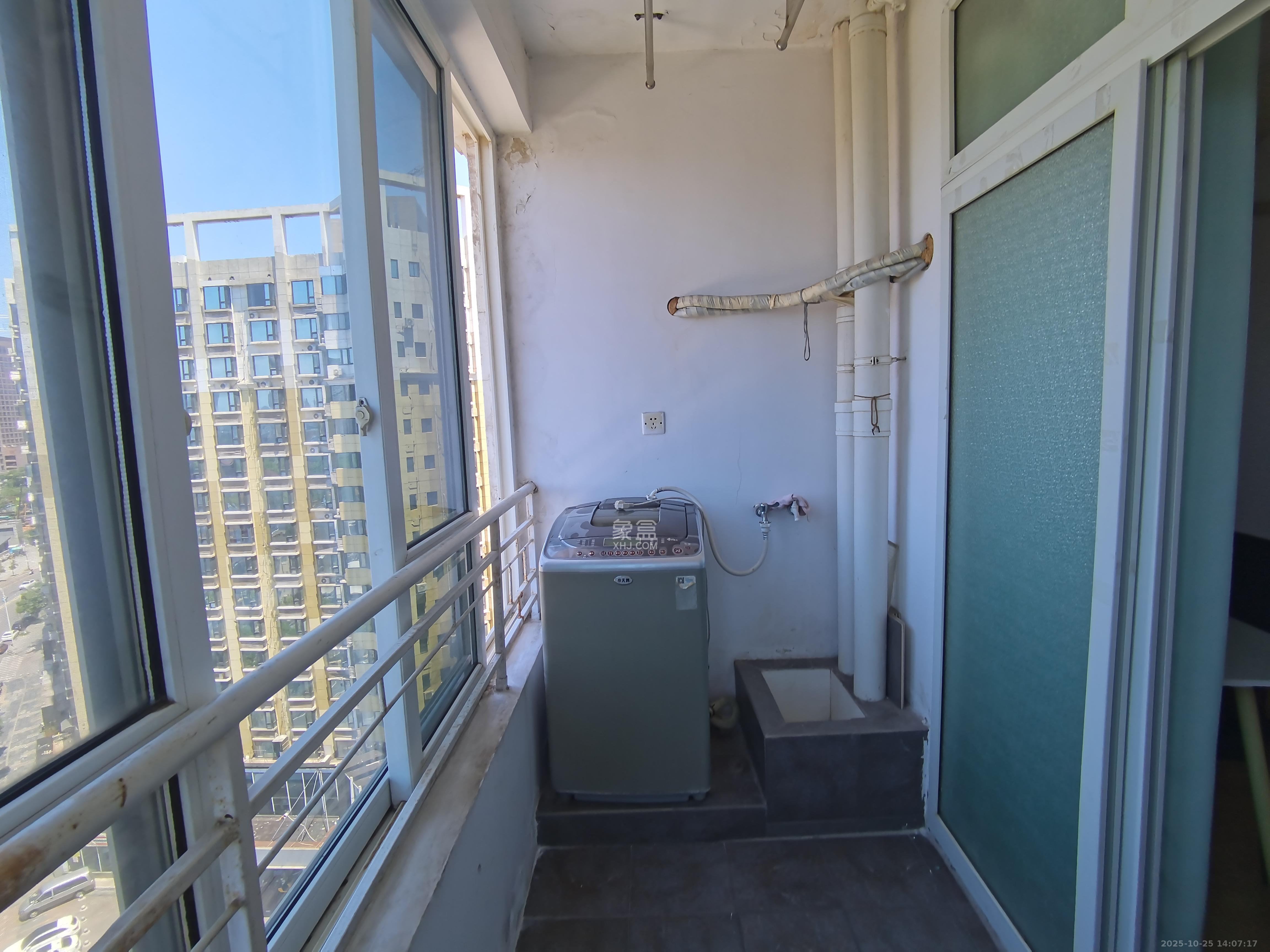 三重星都心  2室1厅1卫    1900.0元/月室内图