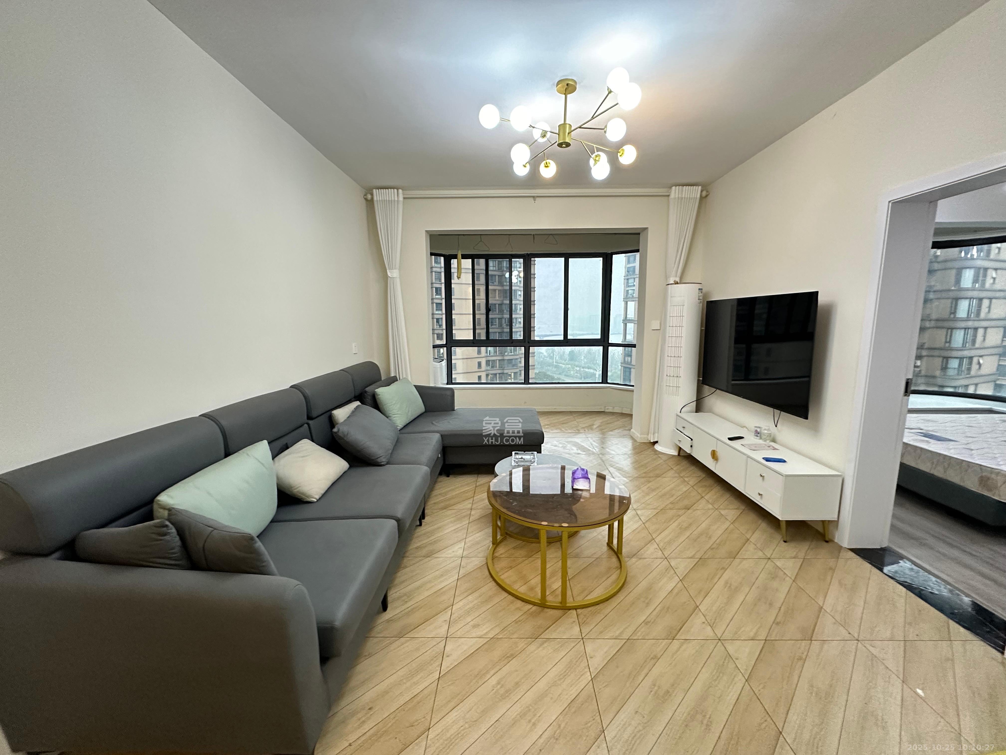 湘江雅颂居  3室2厅1卫    3000.0元/月 湘江雅颂居  3室2厅1卫    3000.0元/月室内图