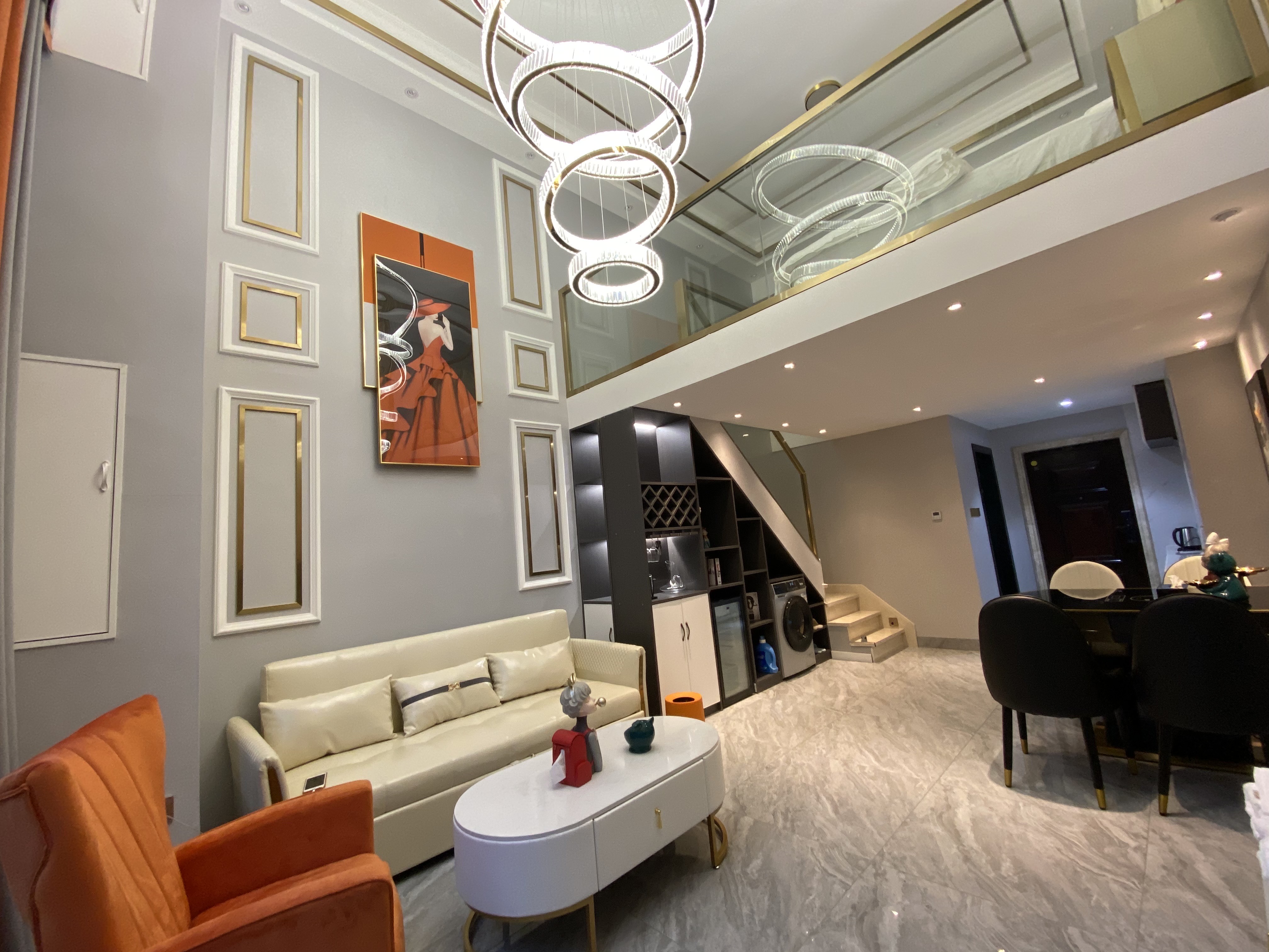 万恒公馆  1室1厅1卫    2600.0元/月