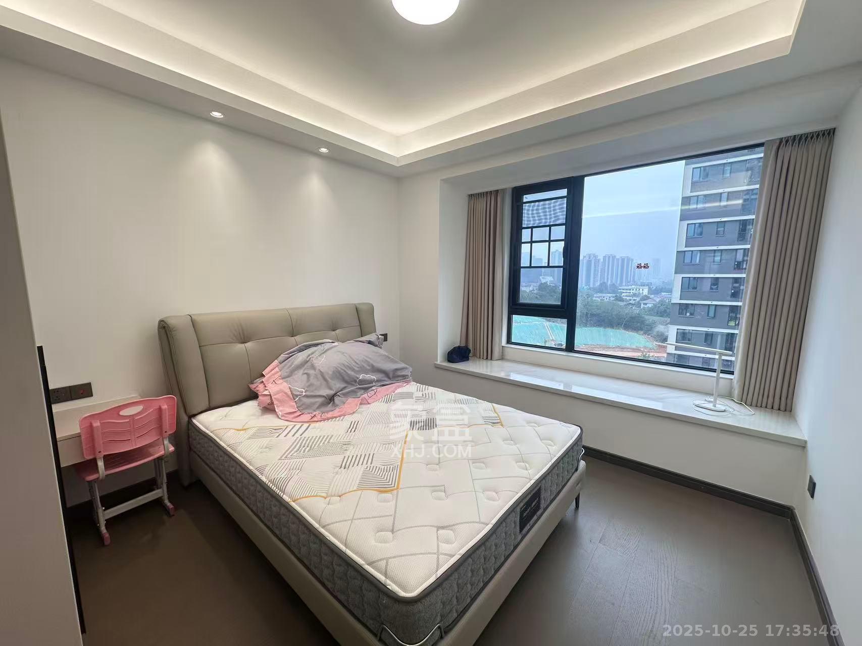 旭辉铂宸府  4室2厅2卫    3300.0元/月 旭辉铂宸府  4室2厅2卫    3300.0元/月室内图