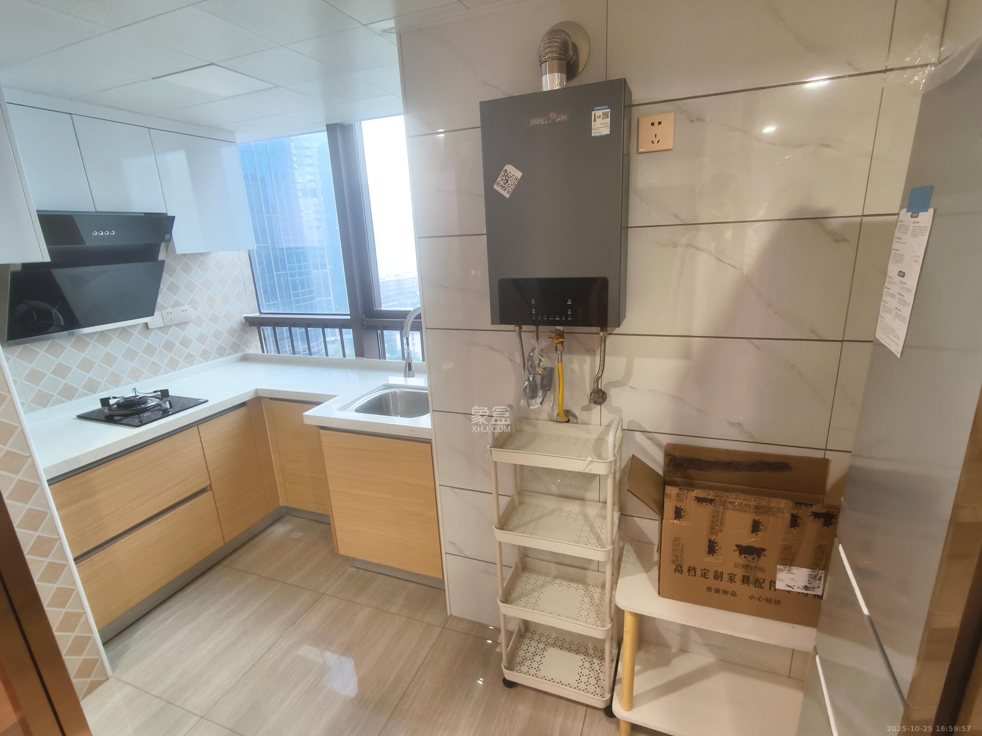 富兴时代御城  2室1厅1卫    3000.0元/月室内图