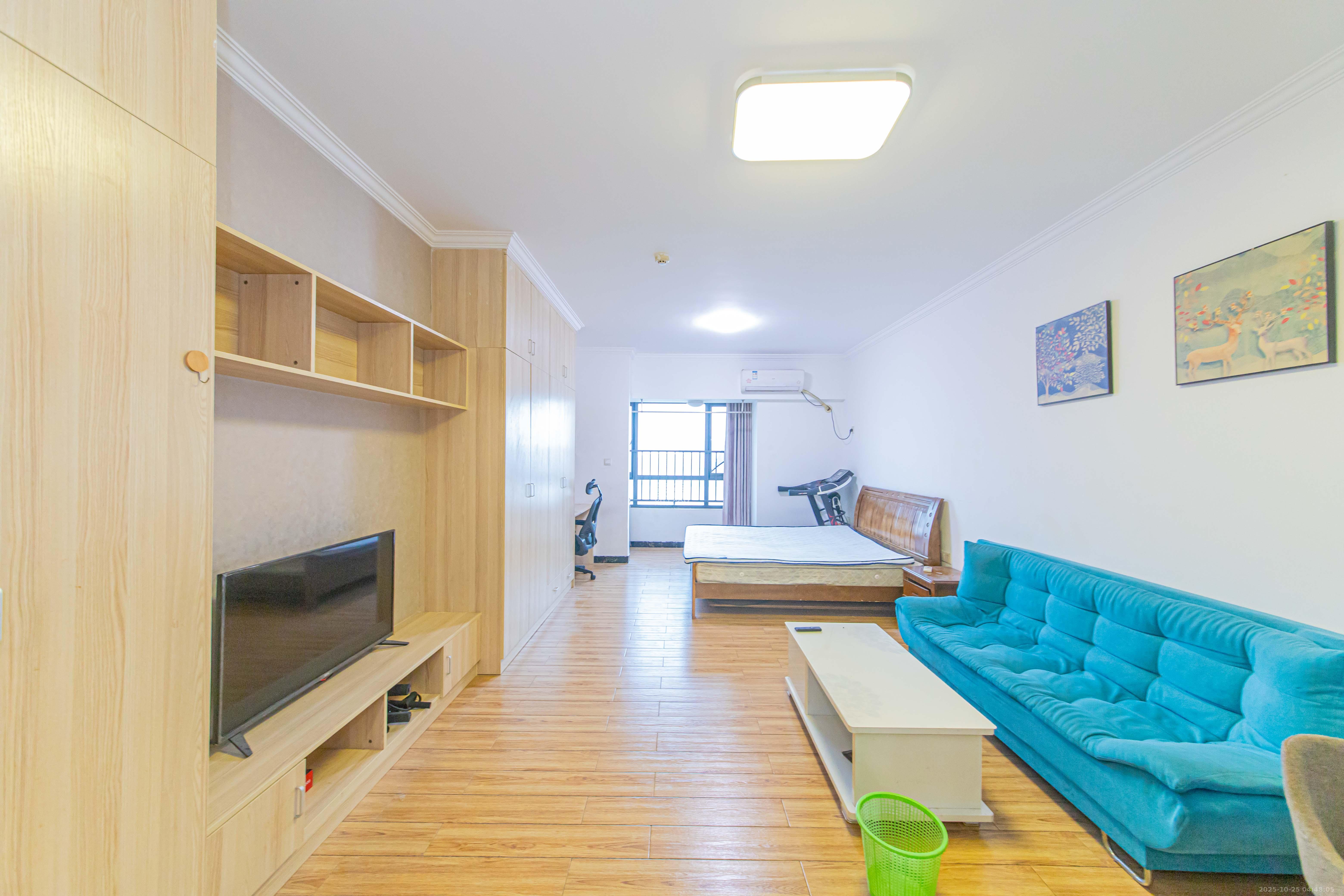 九峰远见  1室1厅1卫    48.0万