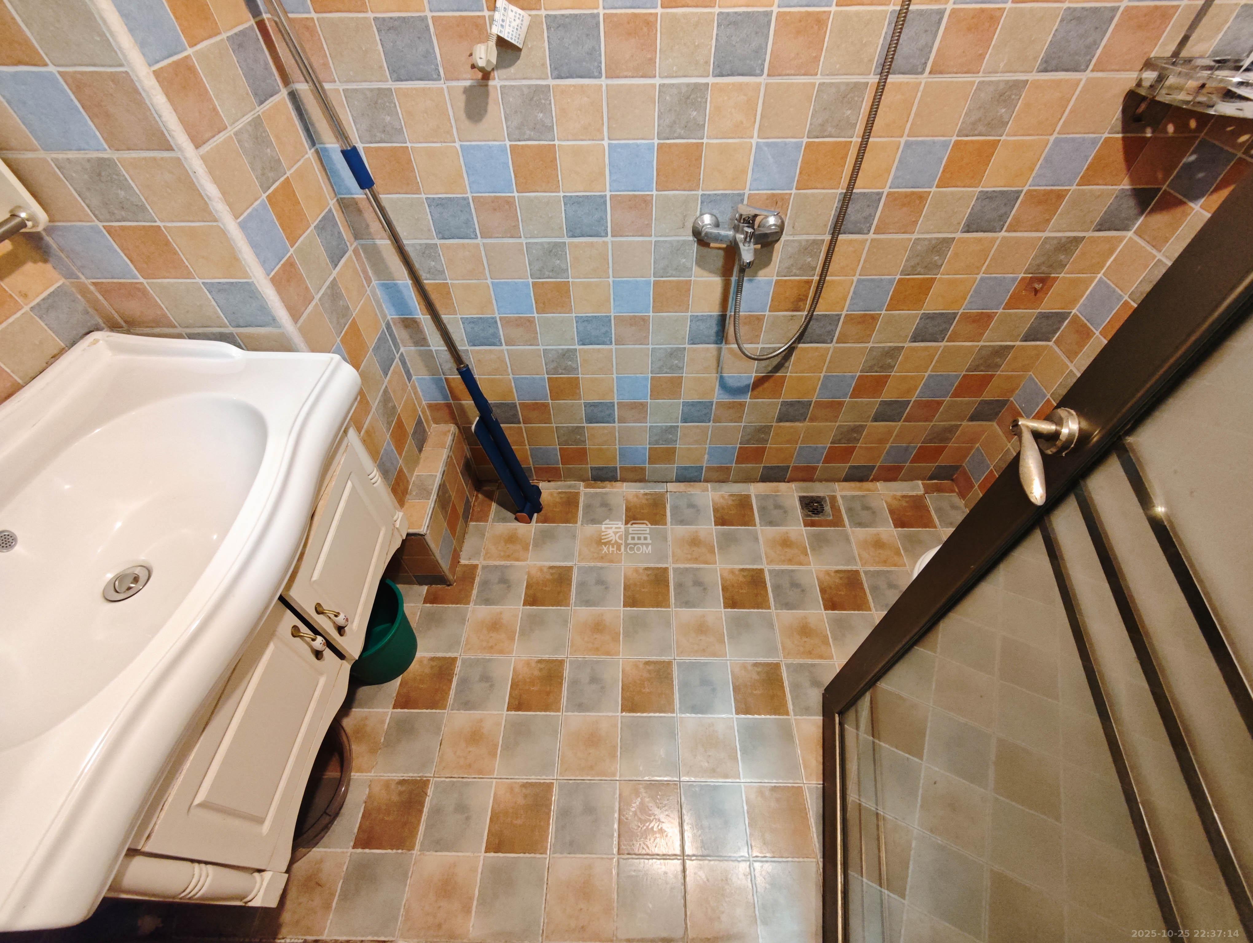 万科魅力之城 1室1厅1卫 28.0万 万科魅力之城 1室1厅1卫 28.0万其他