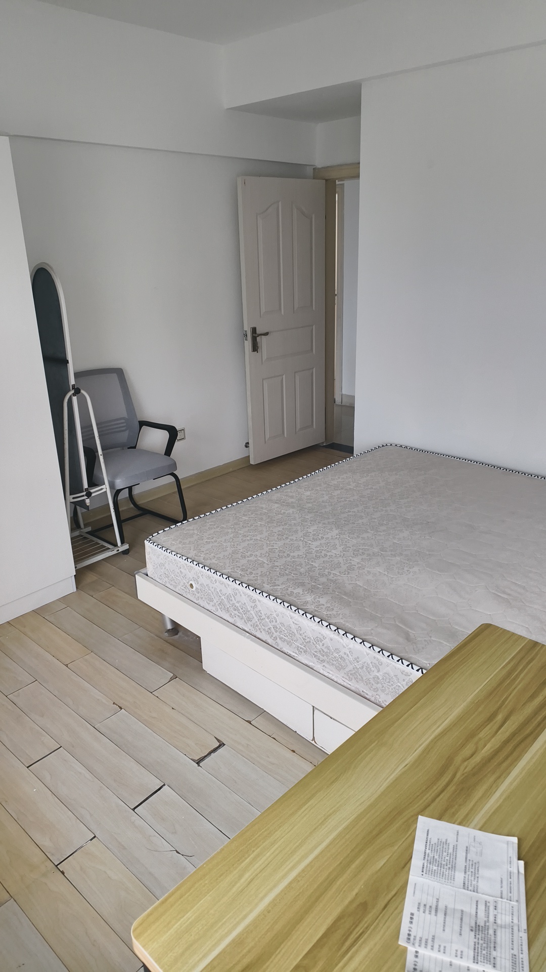 海悦国际  2室2厅1卫    2200.0元/月 海悦国际  2室2厅1卫    2200.0元/月室内图