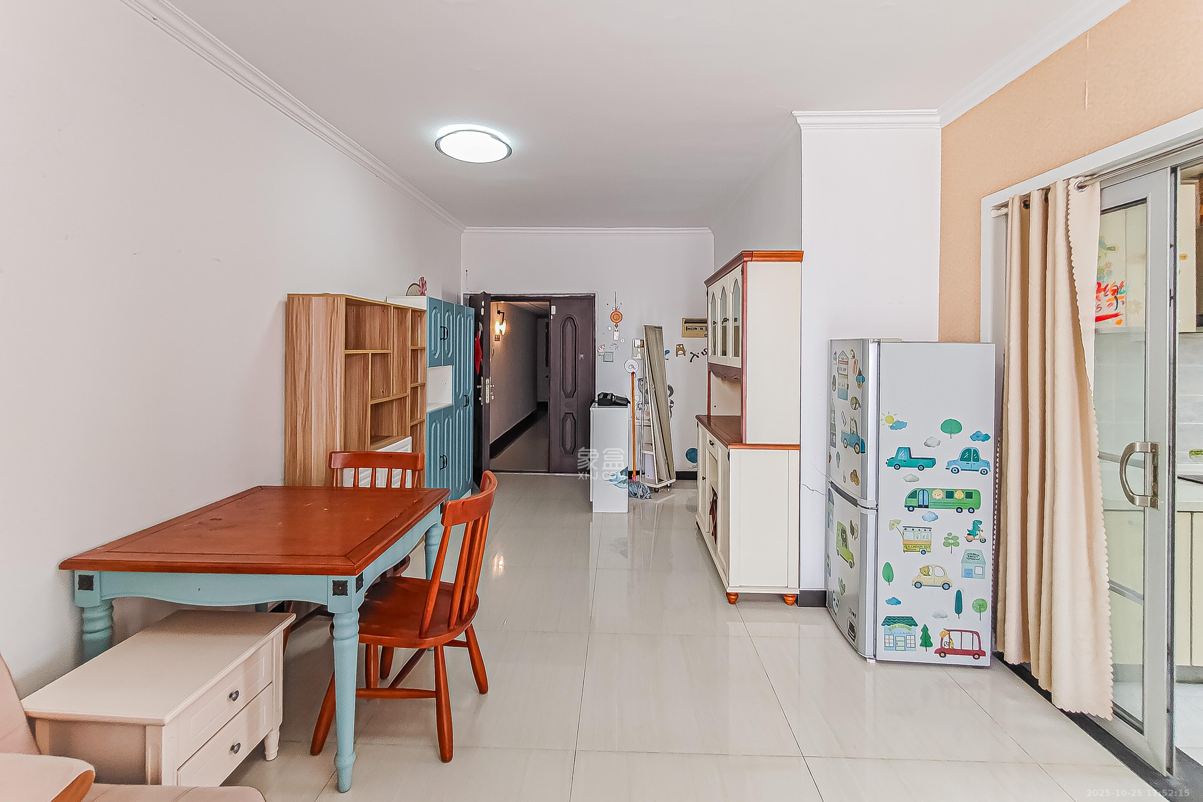 银轩铭誉（四海怡家）  2室1厅1卫    65.0万客厅