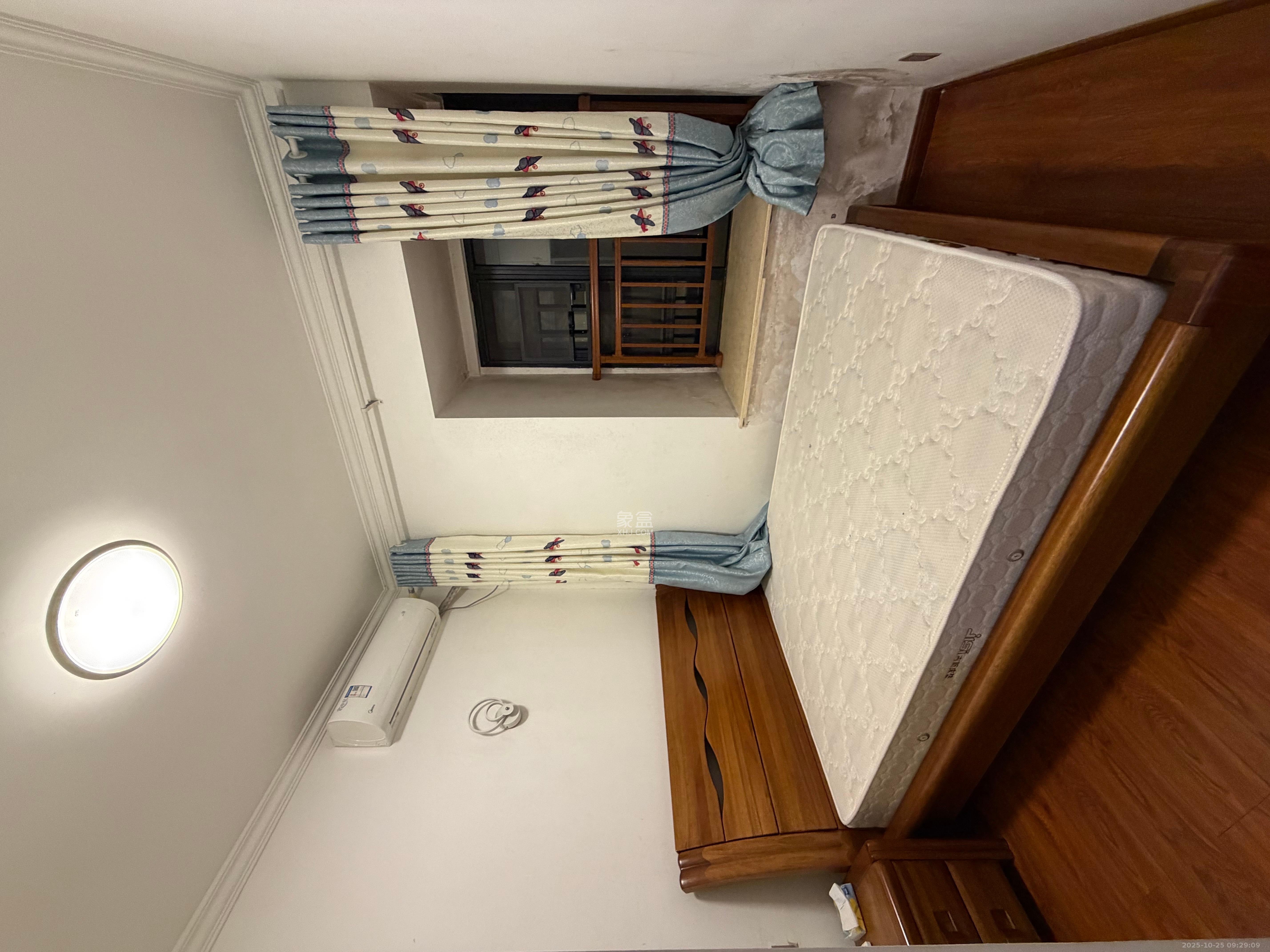 北京御园一二期(国泰嘉园)  4室2厅2卫    2400.0元/月 北京御园一二期(国泰嘉园)  4室2厅2卫    2400.0元/月室内图