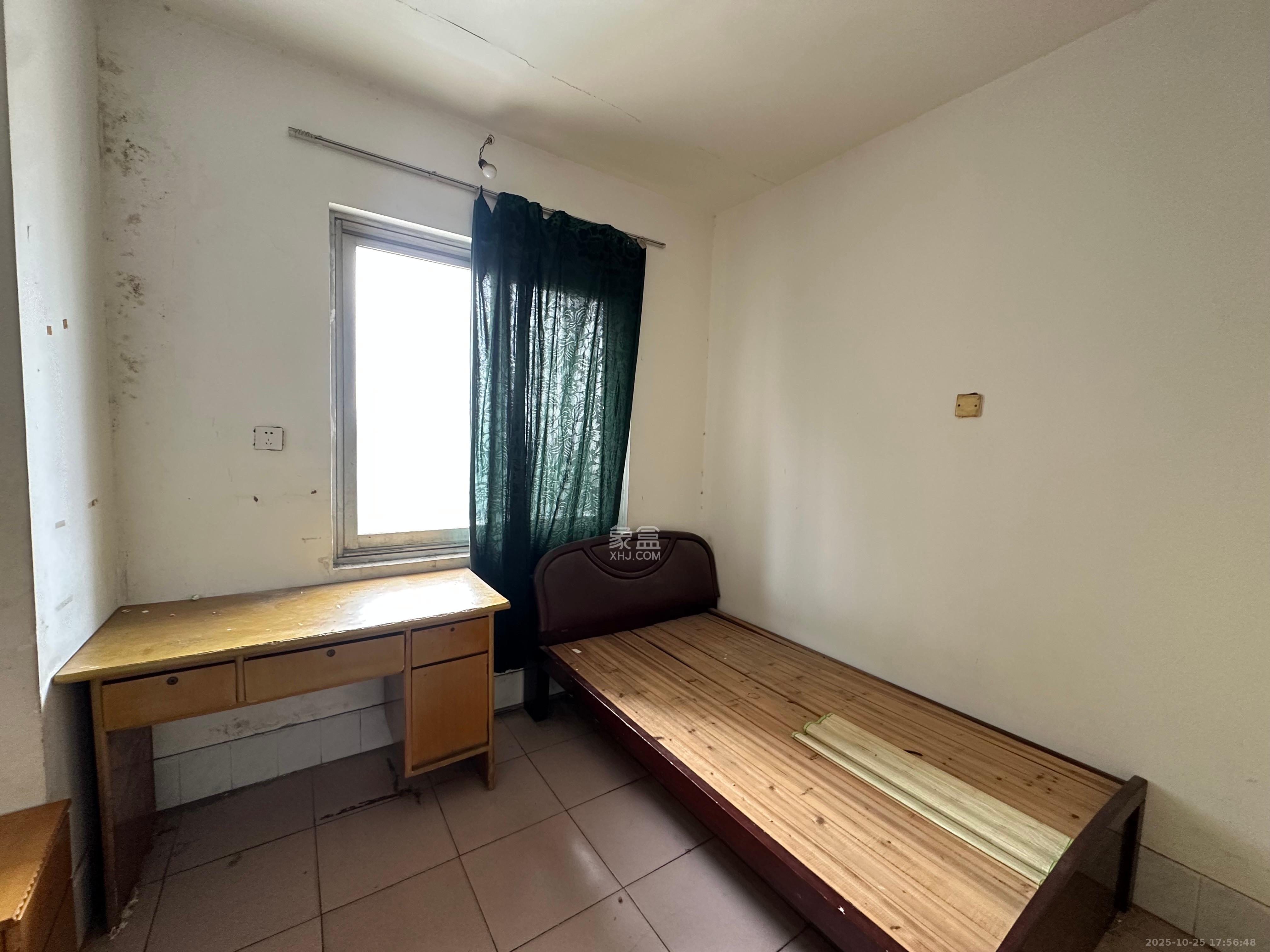 长重机械厂宿舍 3室2厅1卫 1100.0元/月 长重机械厂宿舍 3室2厅1卫 1100.0元/月室内图