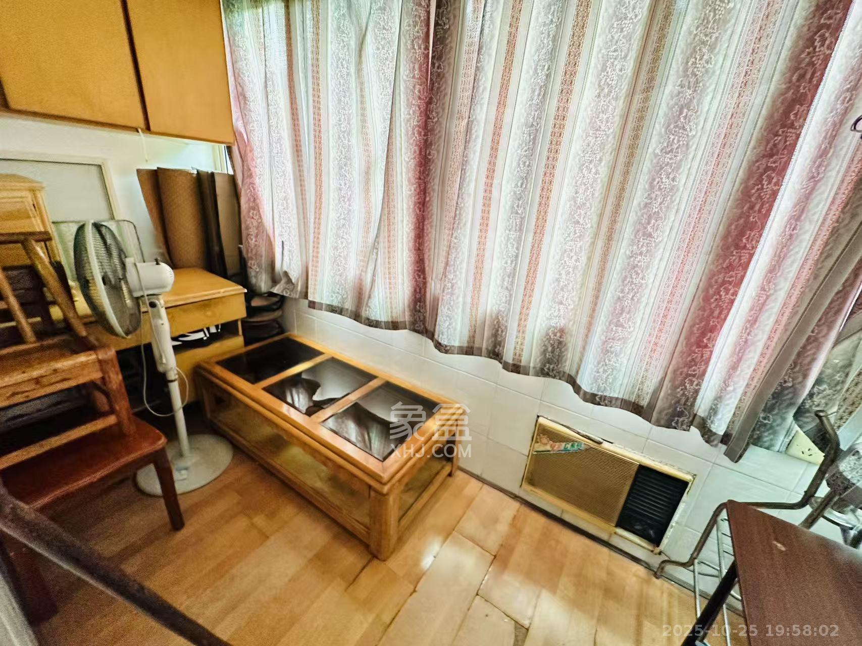 东瓜山一村送变电小区 1室1厅1卫 1100.0元/月 东瓜山一村送变电小区 1室1厅1卫 1100.0元/月室内图