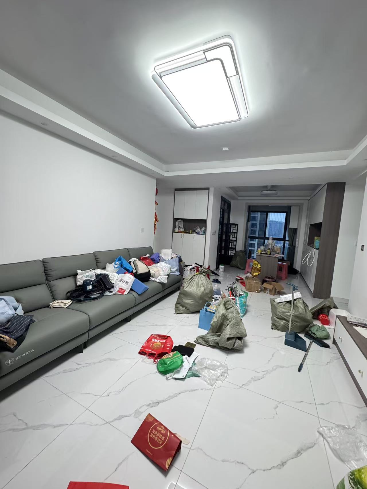 中泰天境  1室0厅0卫    2500.0元/月室内图1