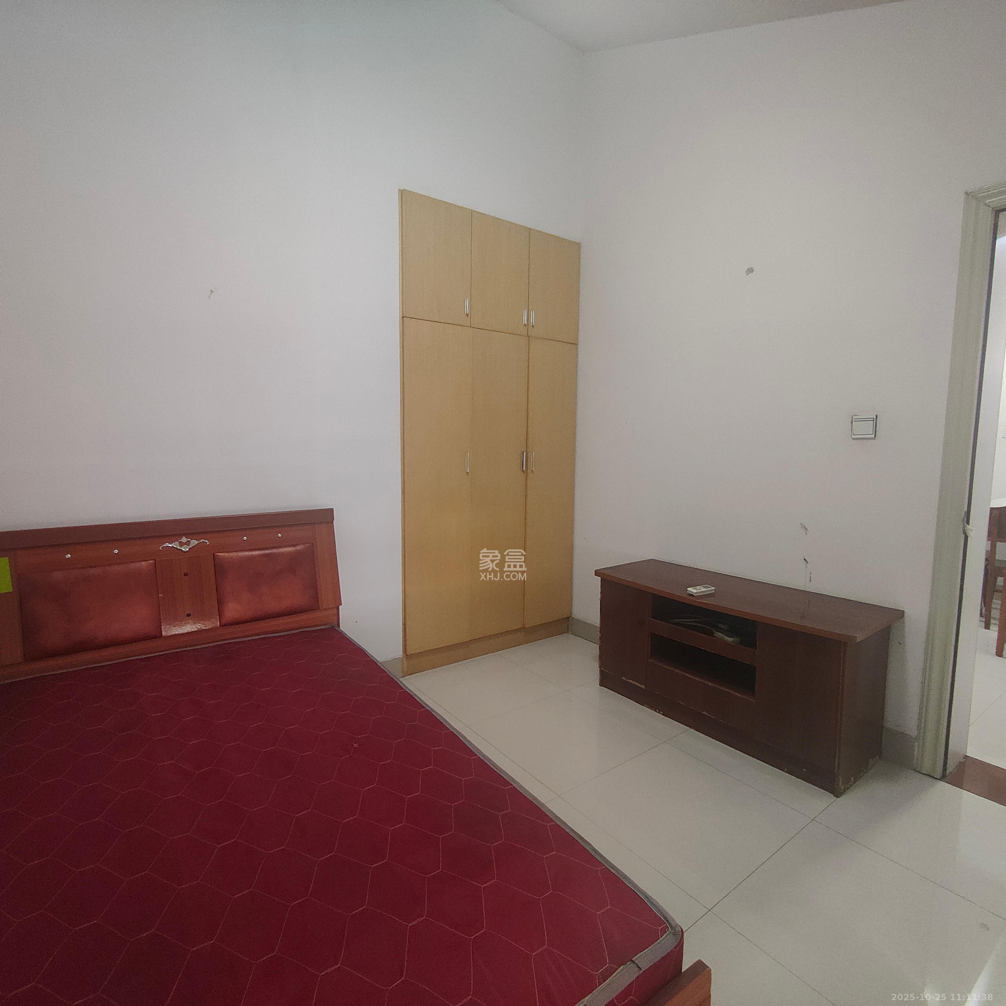 金石蓉园  2室2厅1卫    1200.0元/月室内图