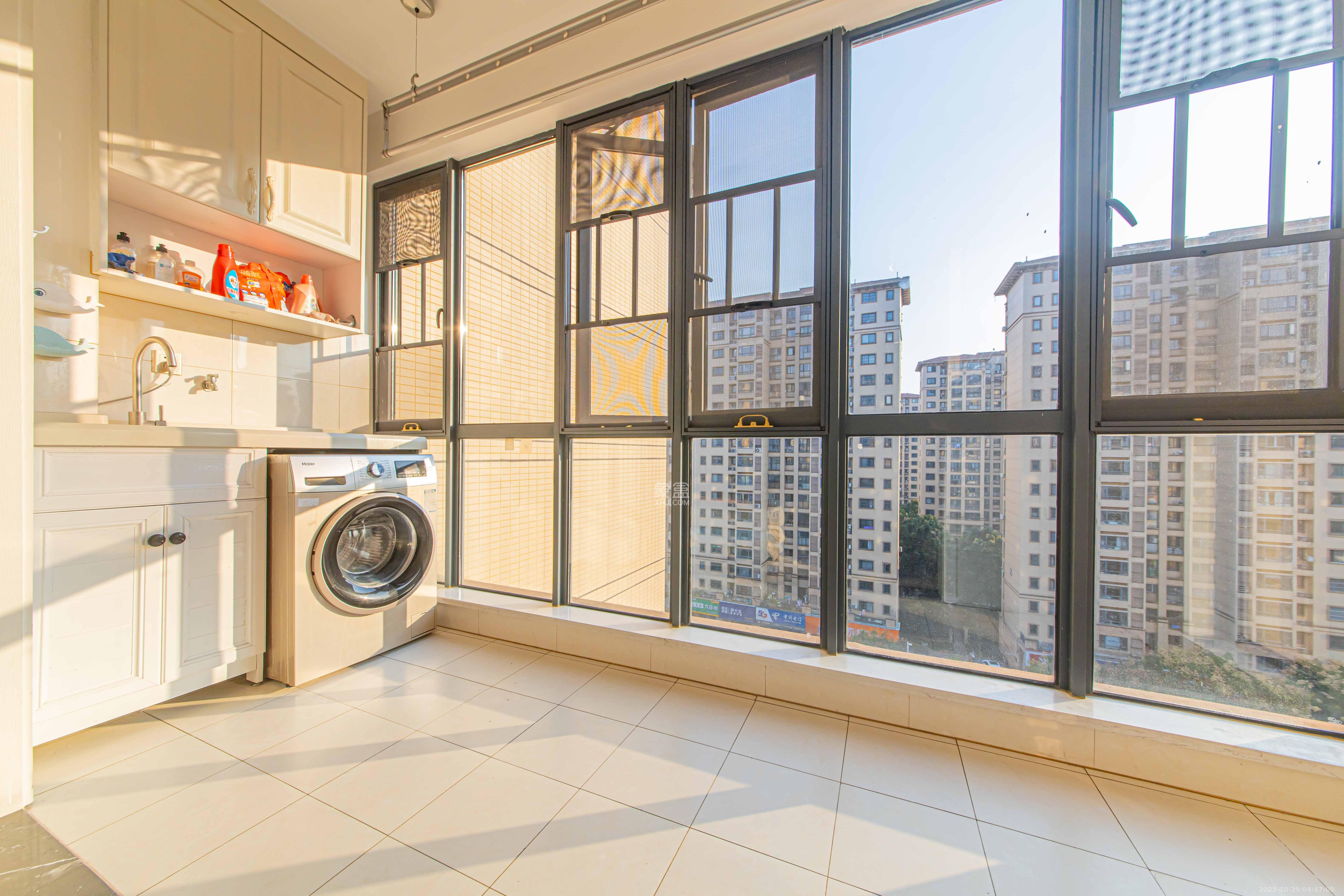 中建芙蓉嘉苑 4室2厅2卫 116.8万 中建芙蓉嘉苑 4室2厅2卫 116.8万阳台