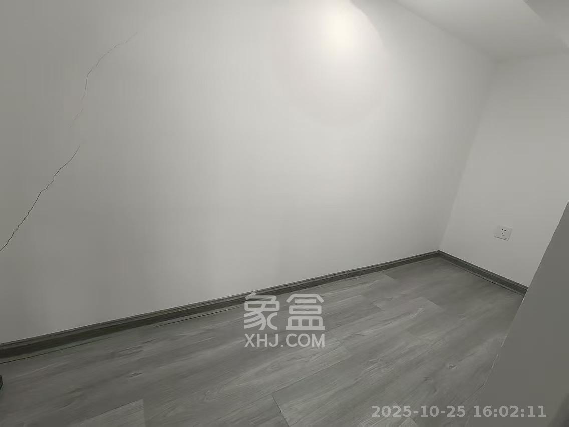 龙湖湘江星座（祺鑫星座公寓）  1室1厅1卫    1900.0元/月室内图