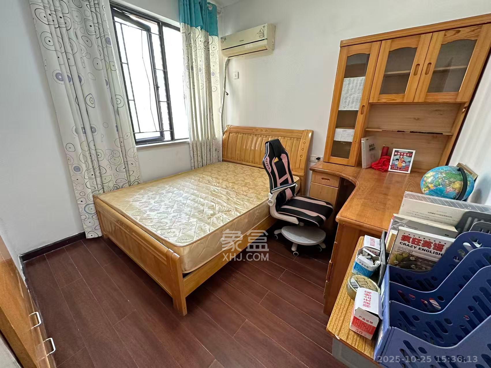 旭辉藏郡(藏郡、旭湘华府) 1室2厅1卫 2300.0元/月 旭辉藏郡(藏郡、旭湘华府) 1室2厅1卫 2300.0元/月室内图