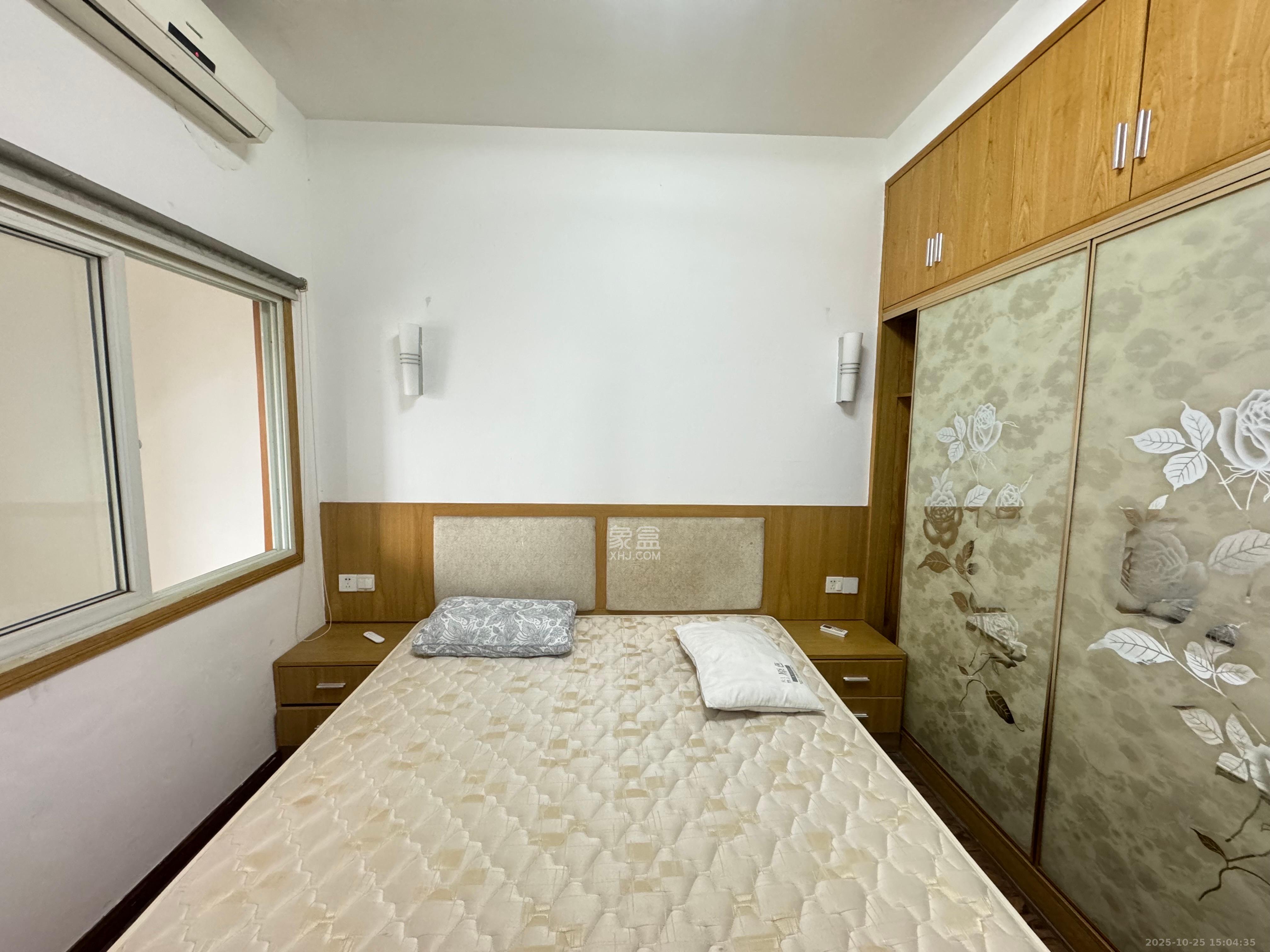 枫华府第 3室1厅2卫 1500.0元/月 枫华府第 3室1厅2卫 1500.0元/月室内图