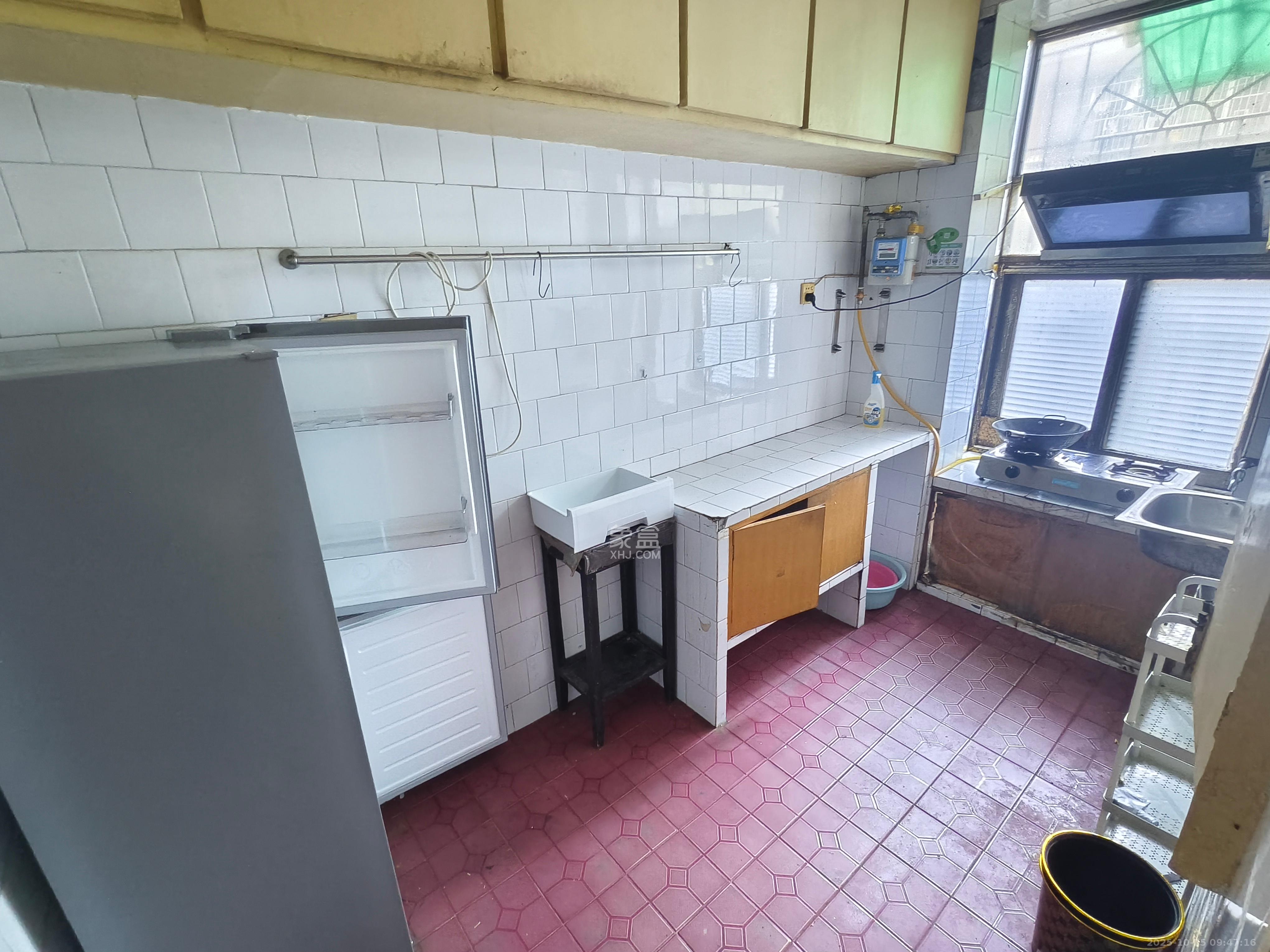 北桥新村  2室1厅1卫    1400.0元/月室内图