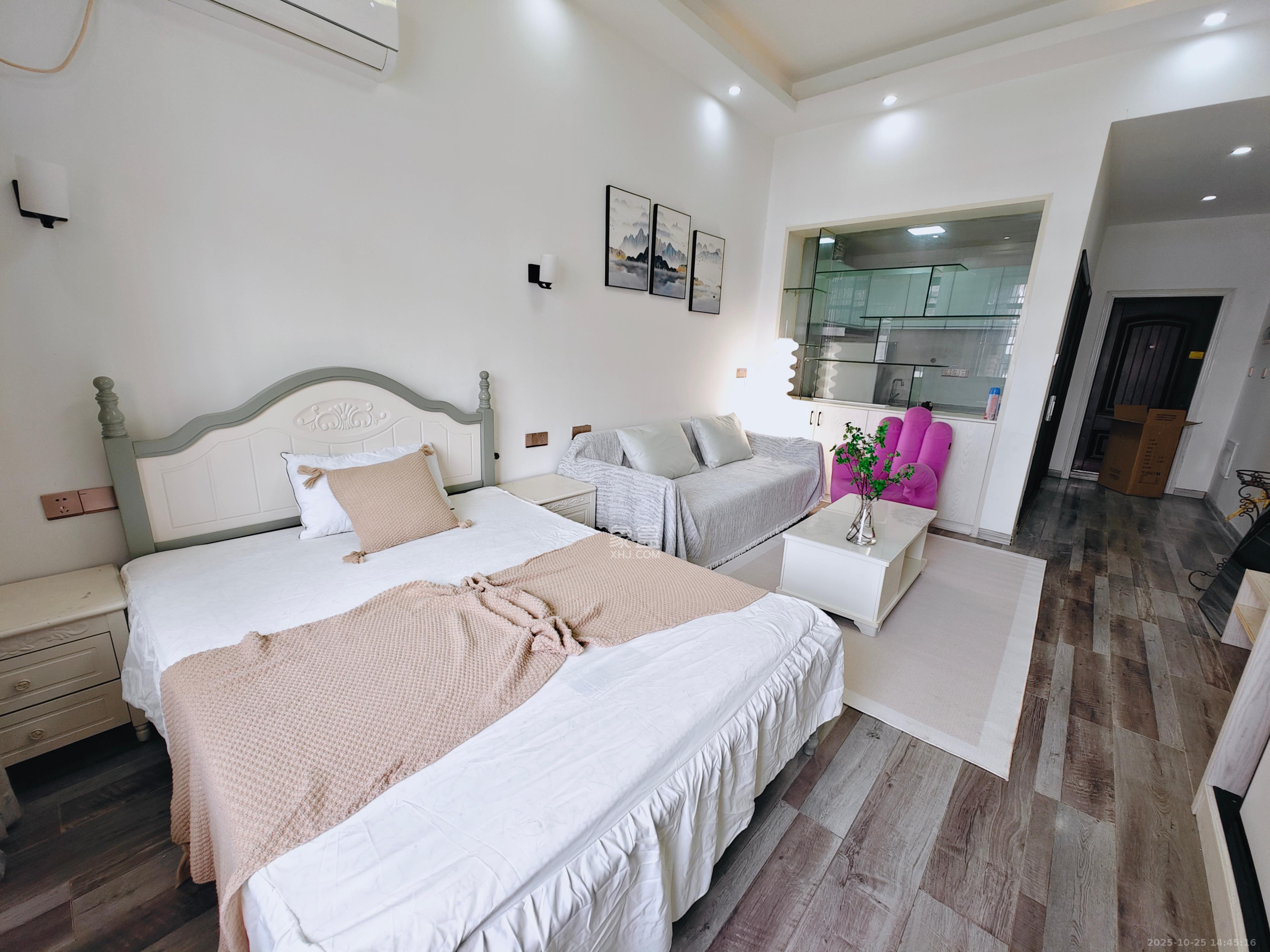 和隆花半里  1室1厅1卫    1700.0元/月室内图