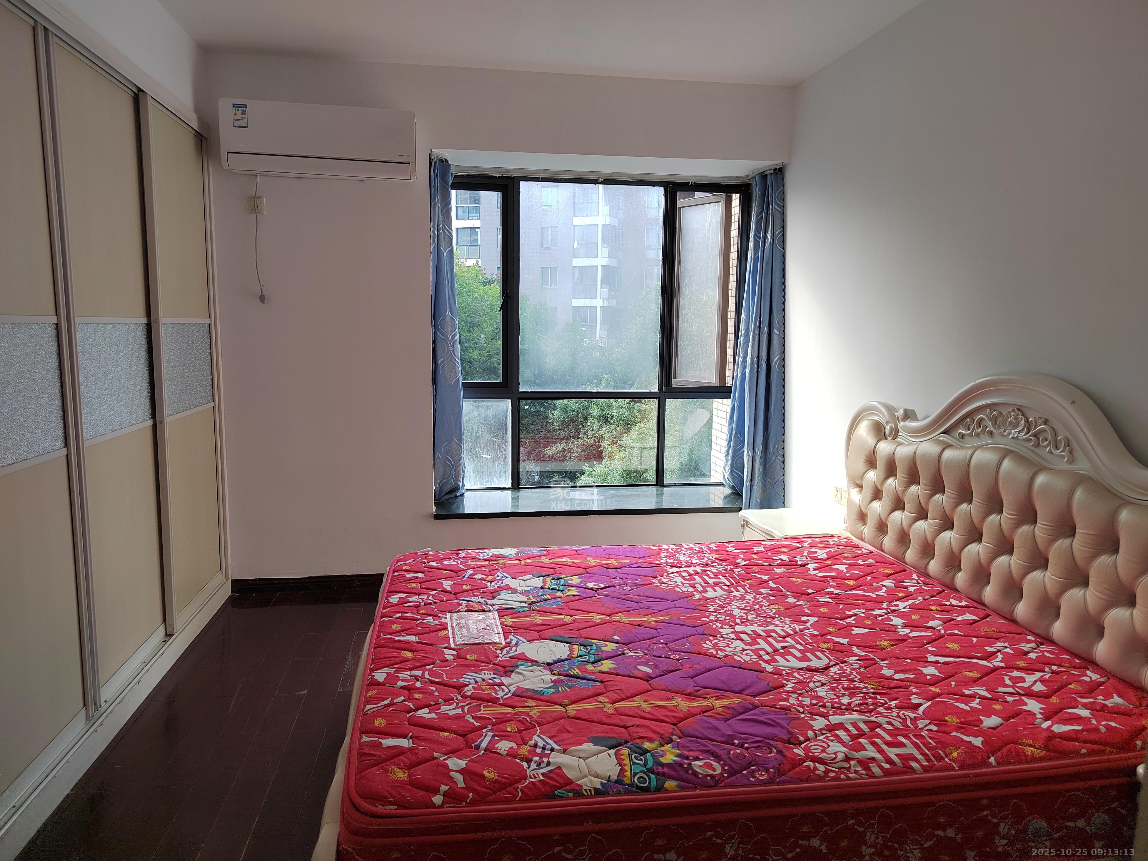 仁和香堤雅境  4室2厅2卫    3500.0元/月室内图