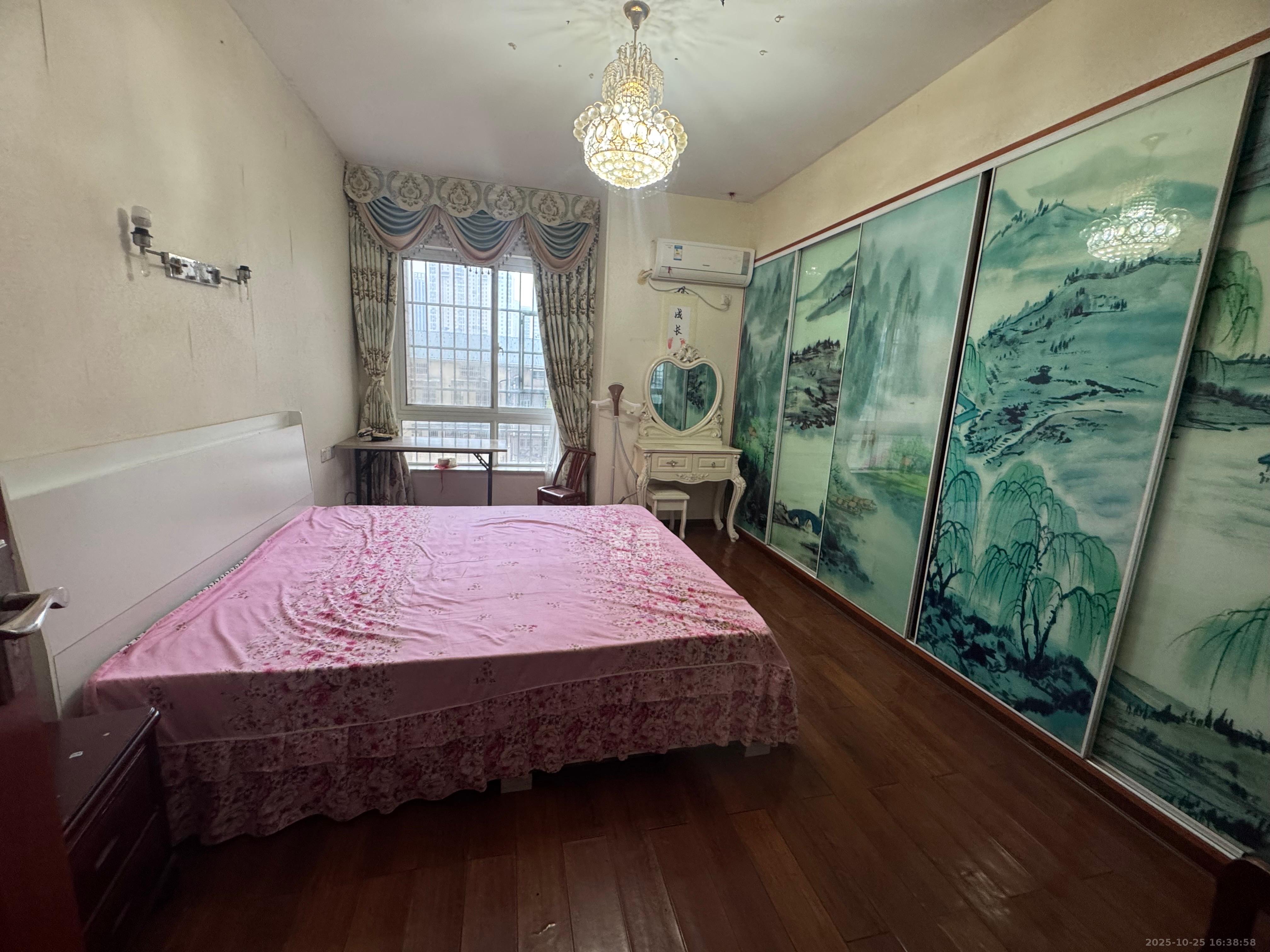 荣鑫家园  2室2厅2卫    1500.0元/月室内图