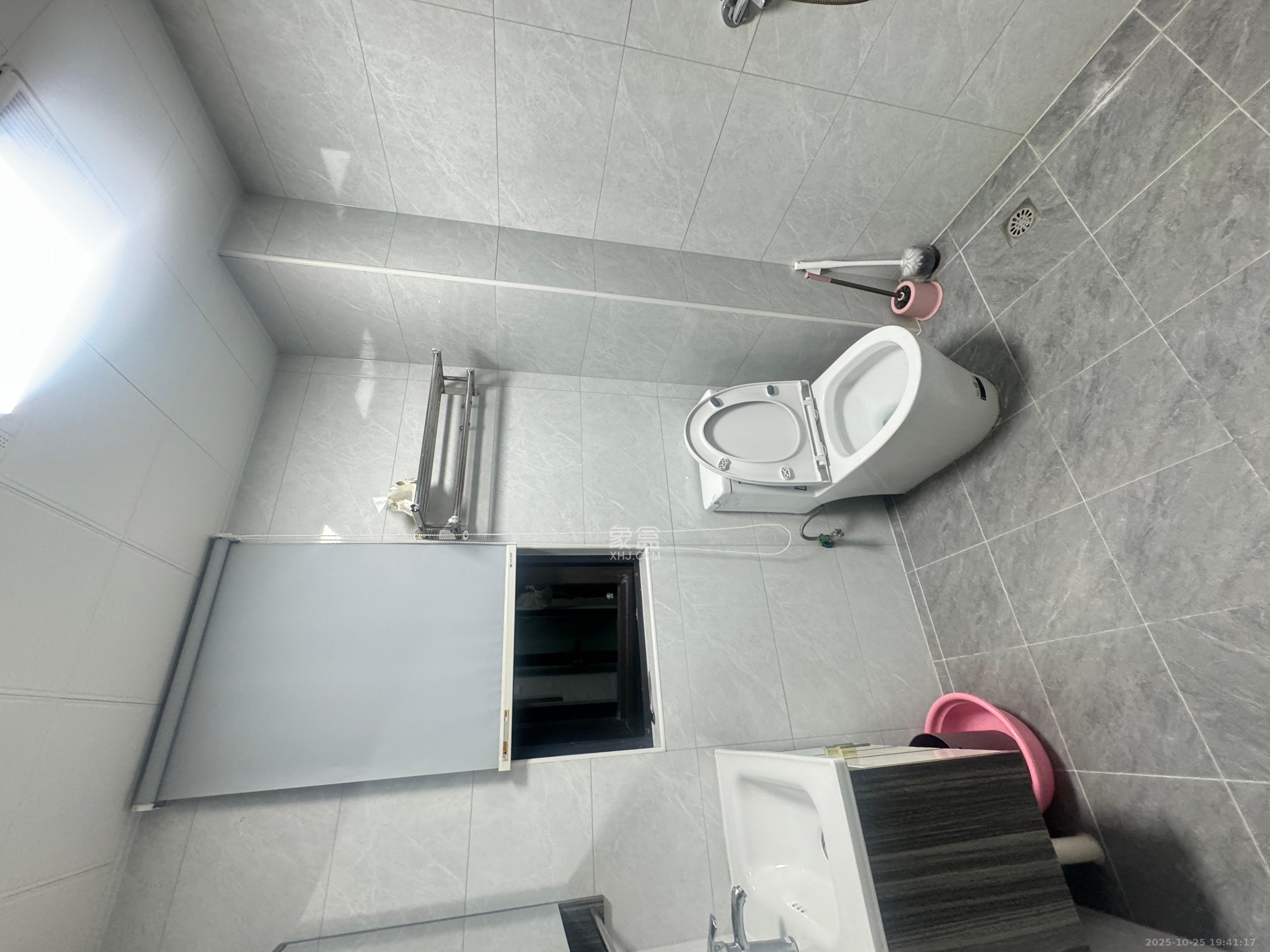 中国铁建梅溪青秀三期  3室2厅2卫    2700.0元/月 中国铁建梅溪青秀三期  3室2厅2卫    2700.0元/月室内图