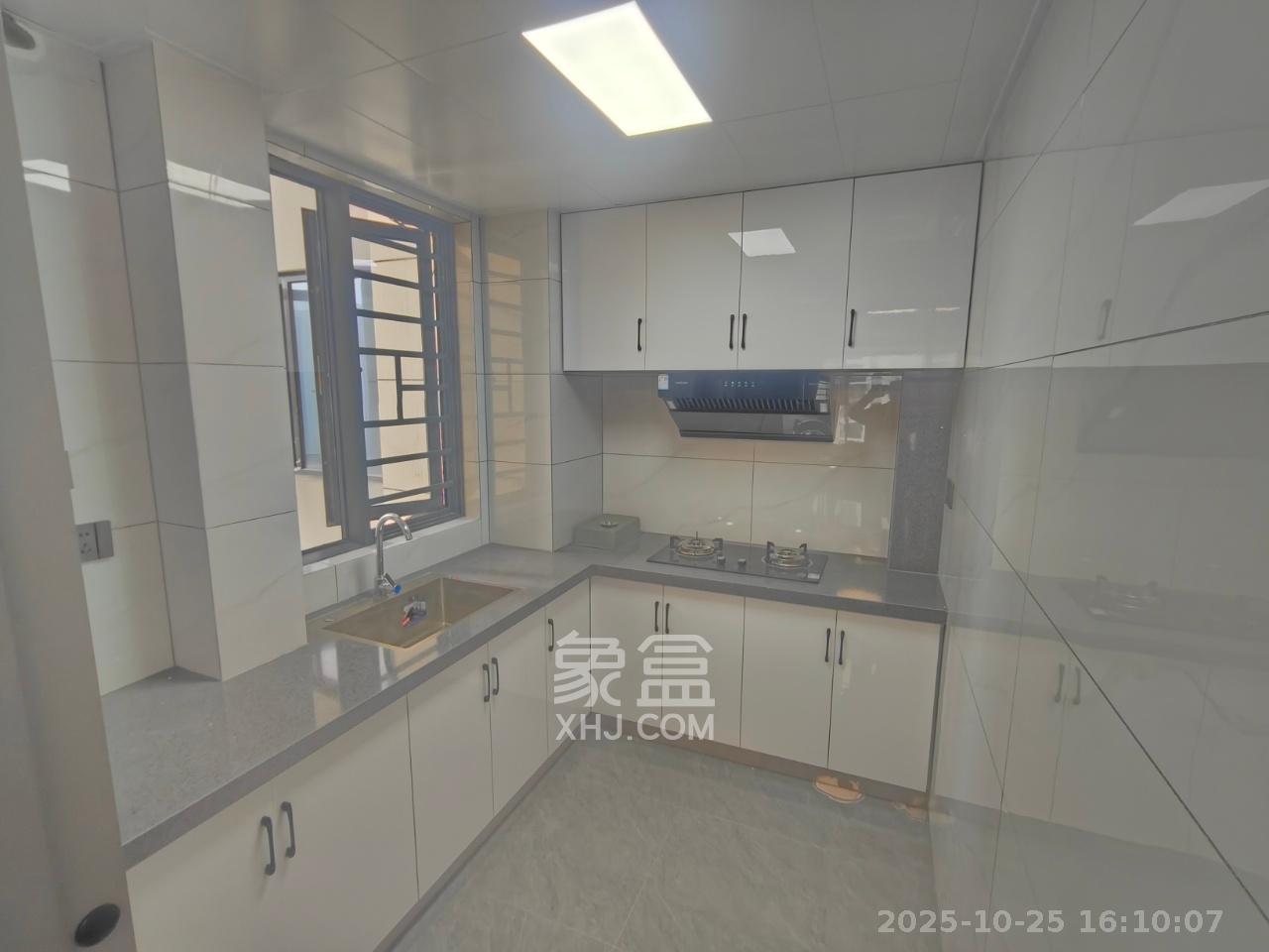 和景家园二期  1室0厅0卫    1800.0元/月室内图