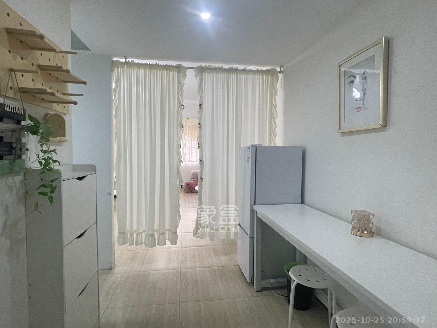 汇富中心  1室0厅0卫    2280.0元/月