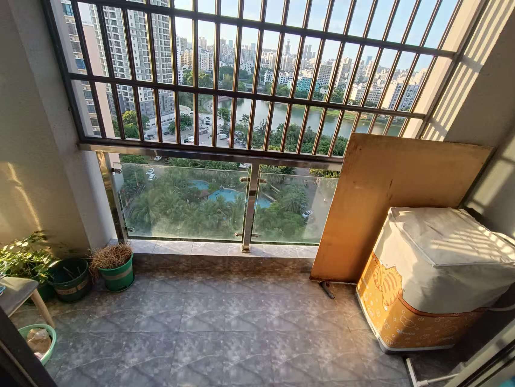 乾坤湖龙昆花园  1室1厅1卫    1900.0元/月室内图