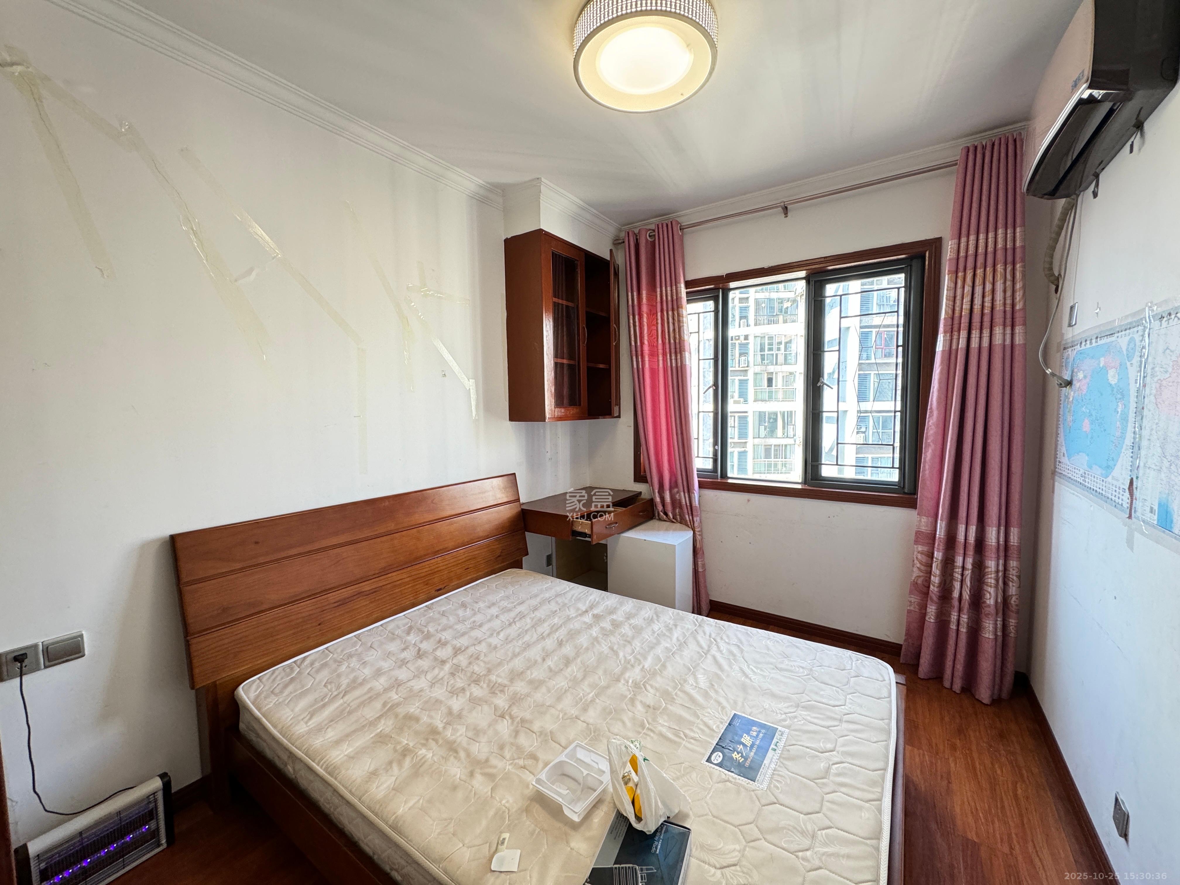 美林银谷  3室2厅2卫    3000.0元/月室内图