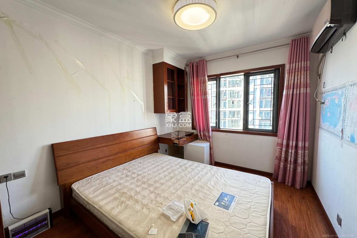 美林银谷  3室2厅2卫    3000.0元/月 美林银谷  3室2厅2卫    3000.0元/月室内图