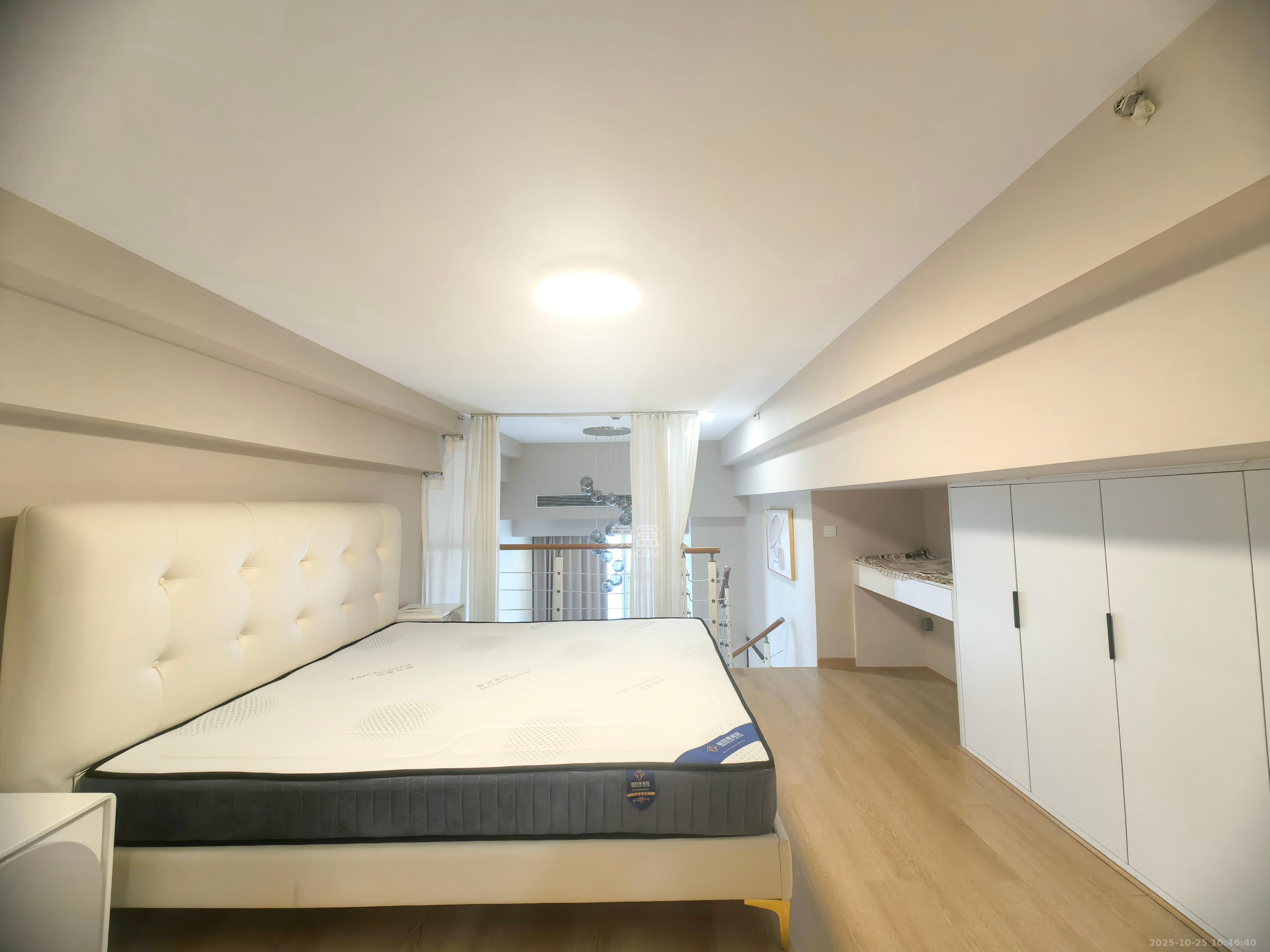 敬天广场  1室1厅1卫    2700.0元/月 敬天广场  1室1厅1卫    2700.0元/月室内图