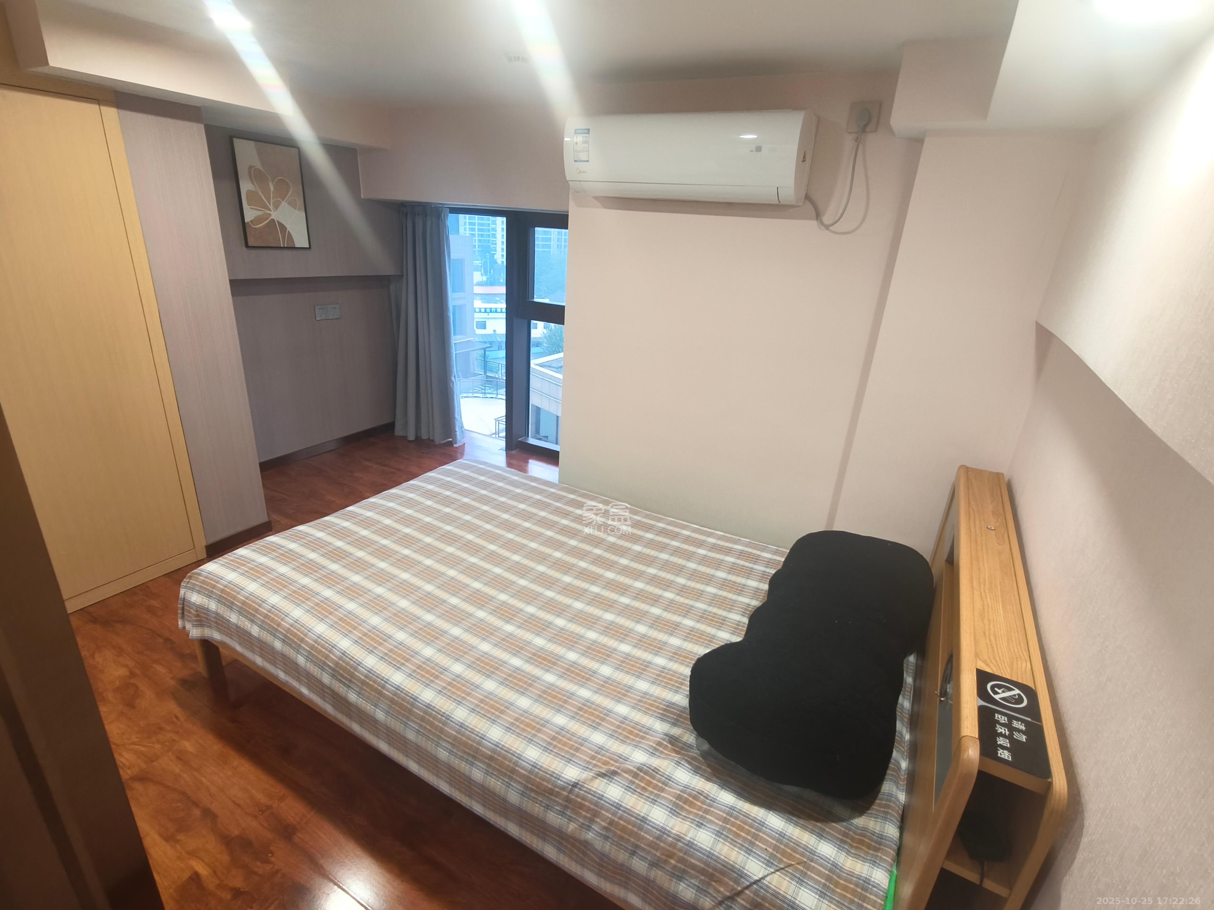 富兴时代御城 1室0厅0卫 2500.0元/月 富兴时代御城 1室0厅0卫 2500.0元/月室内图