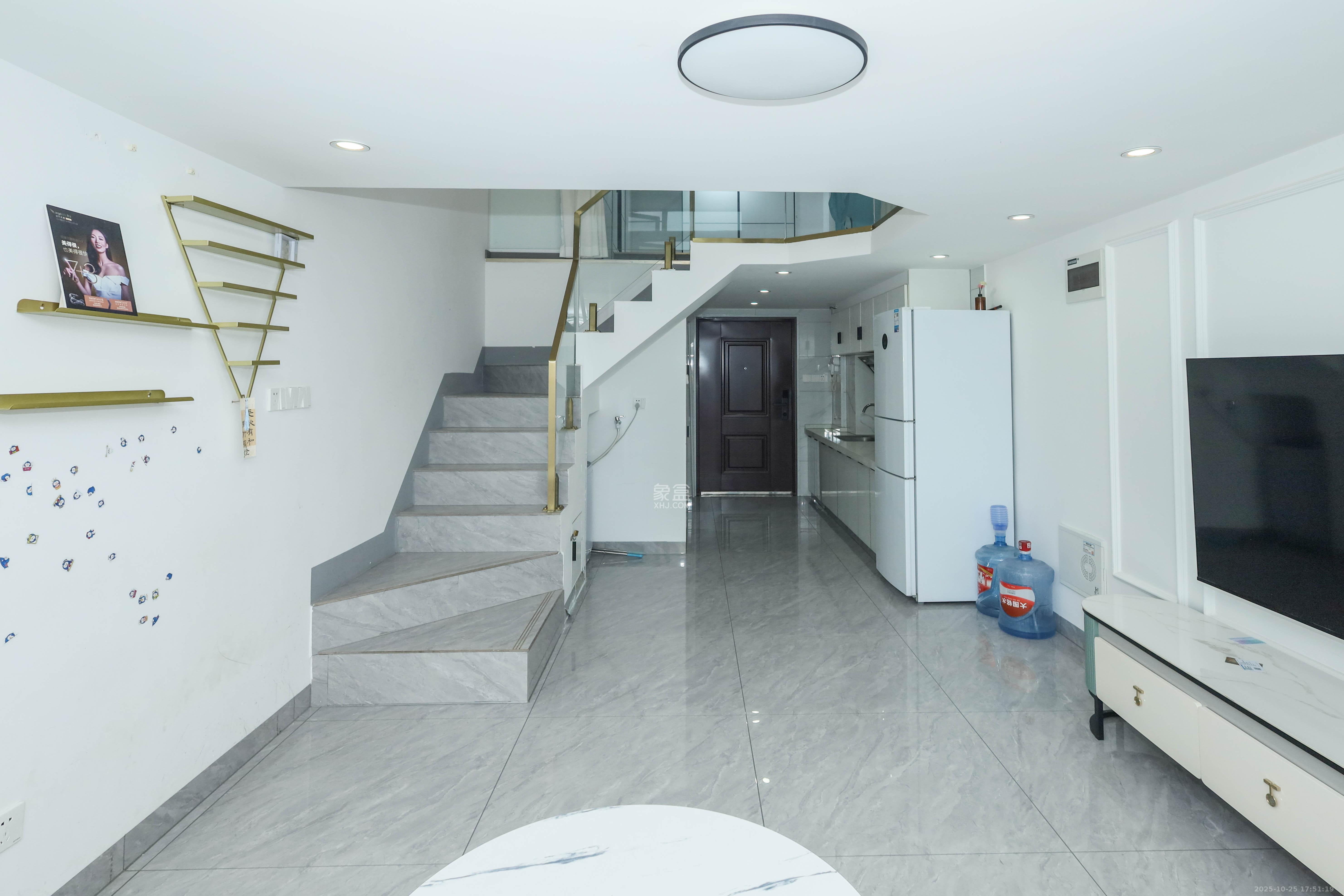 梅溪悦章  2室1厅1卫    43.0万客厅