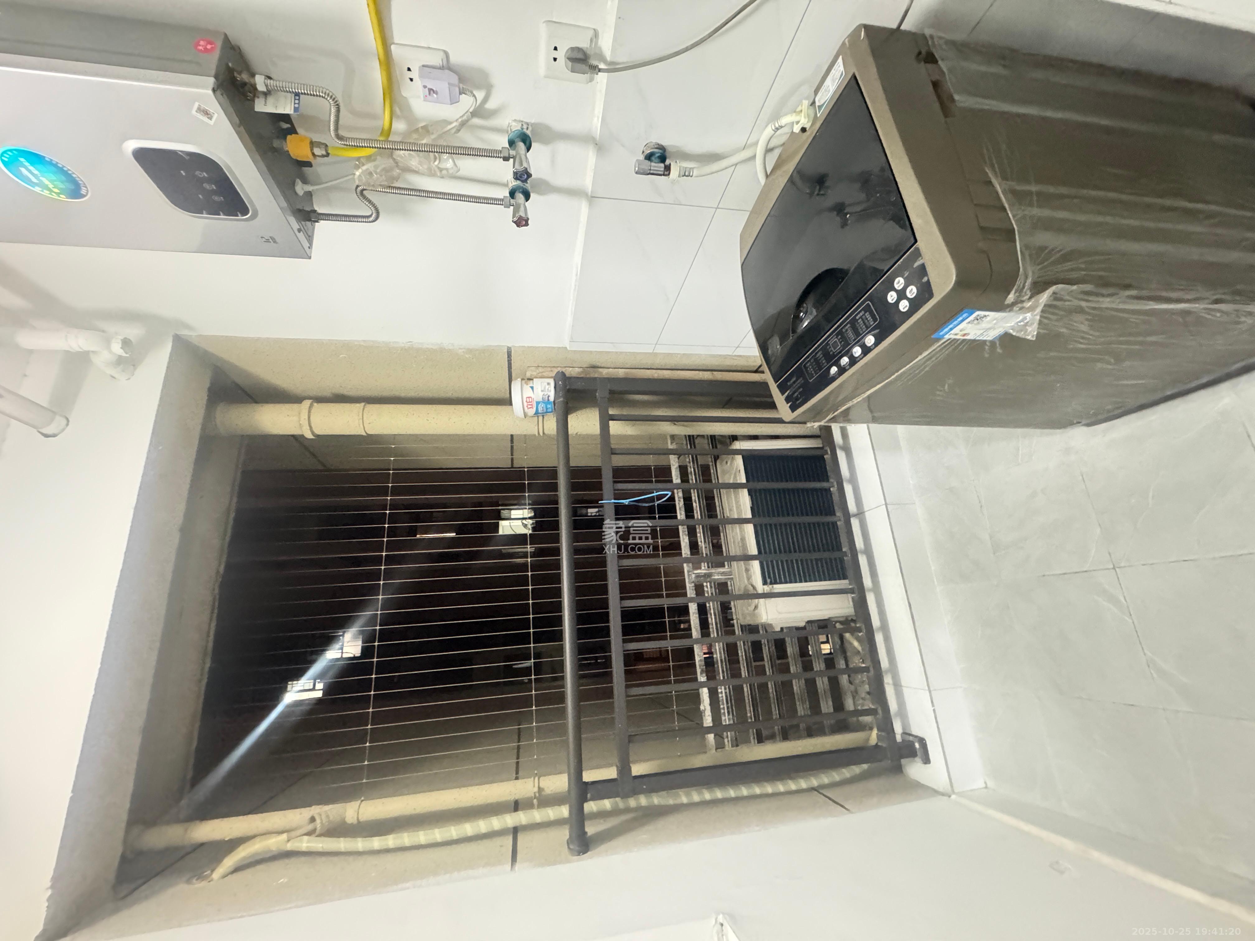 中国铁建梅溪青秀三期  3室2厅2卫    2700.0元/月 中国铁建梅溪青秀三期  3室2厅2卫    2700.0元/月室内图