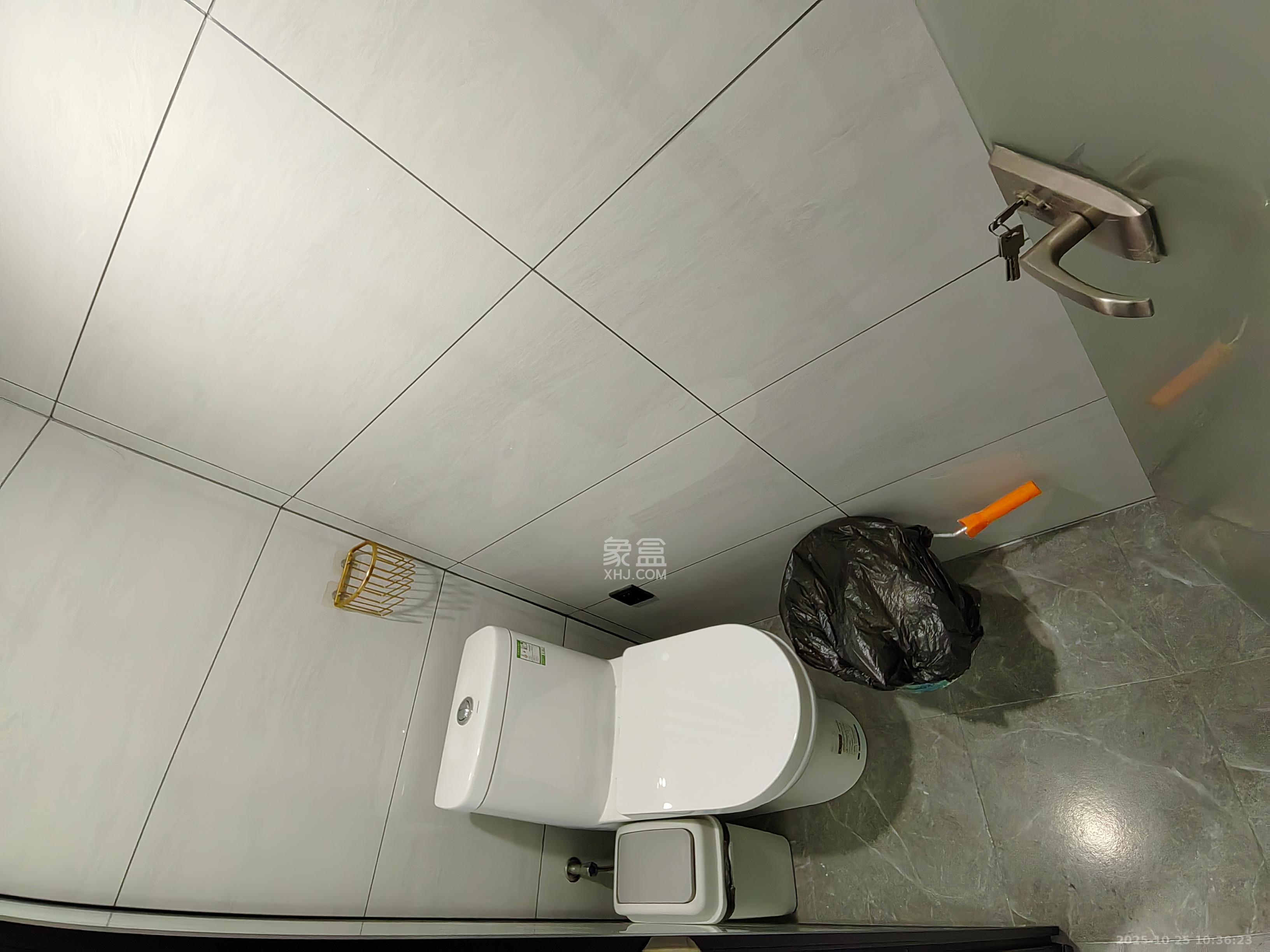 恒大御景半岛锦绣苑  4室1厅2卫    2700.0元/月室内图