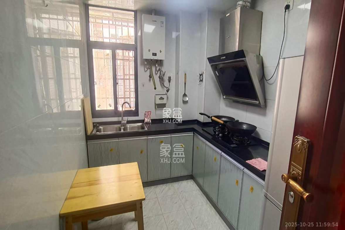 谷山乐园二期  2室1厅1卫    1400.0元/月 谷山乐园二期  2室1厅1卫    1400.0元/月室内图