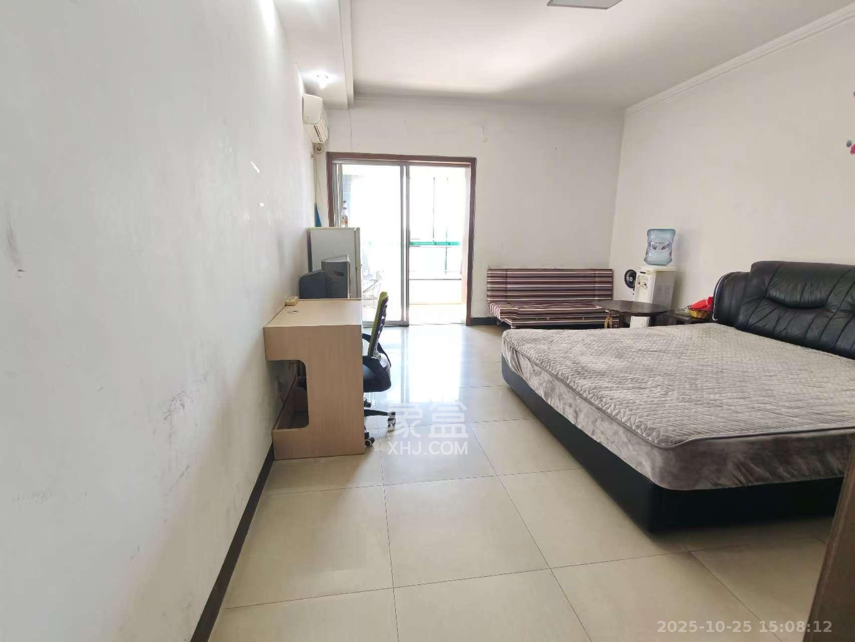 明城公寓  1室1厅1卫    800.0元/月室内图