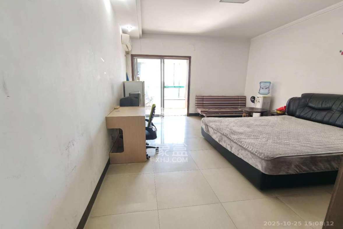 明城公寓 1室1厅1卫 800.0元/月 明城公寓 1室1厅1卫 800.0元/月室内图