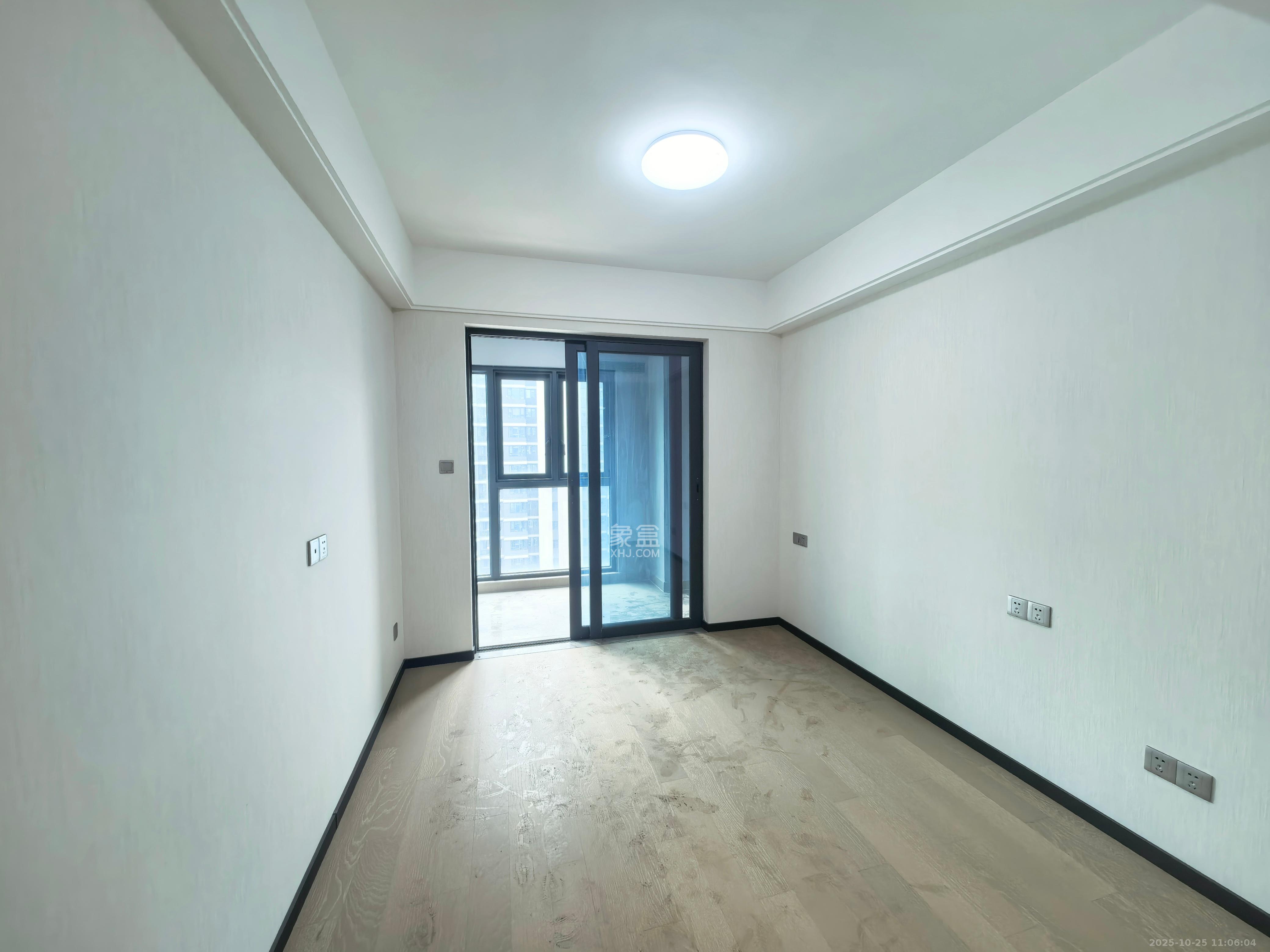 中海阅溪府  4室2厅2卫    3500.0元/月 中海阅溪府  4室2厅2卫    3500.0元/月室内图