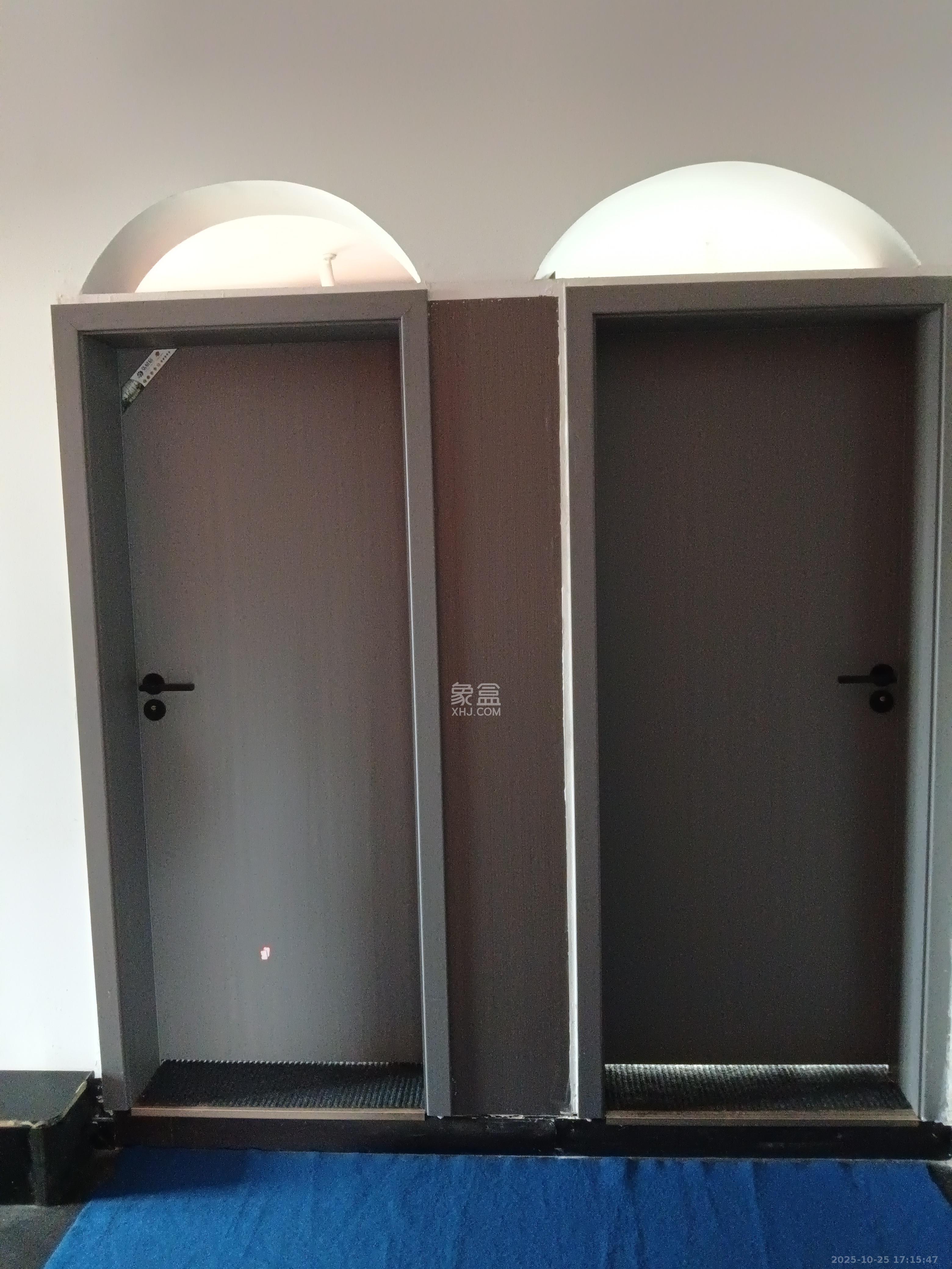 青和上座(上味舫大厦) 2室2厅1卫 2800.0元/月 青和上座(上味舫大厦) 2室2厅1卫 2800.0元/月室内图