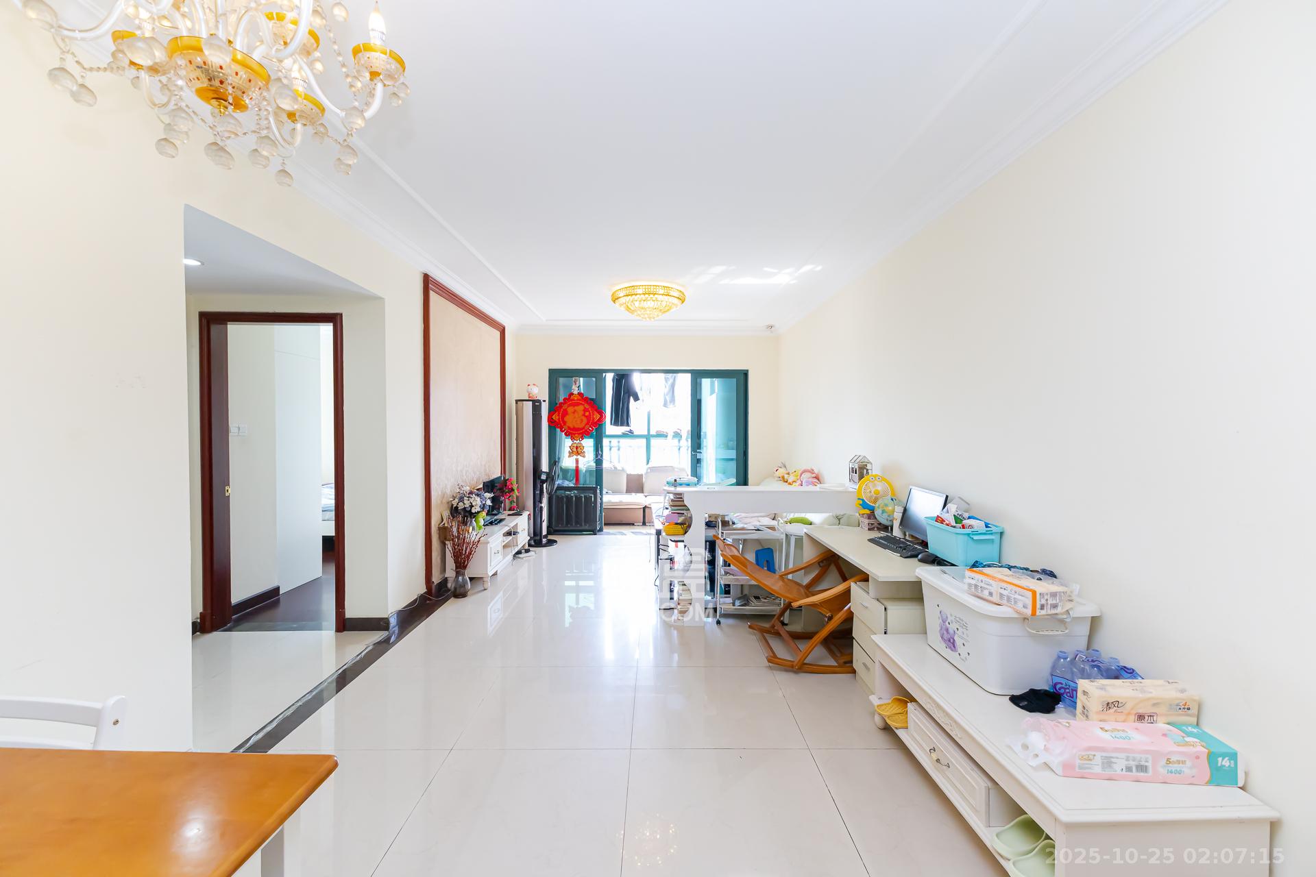 恒大名都 2室2厅1卫 48.0万 恒大名都 2室2厅1卫 48.0万客厅