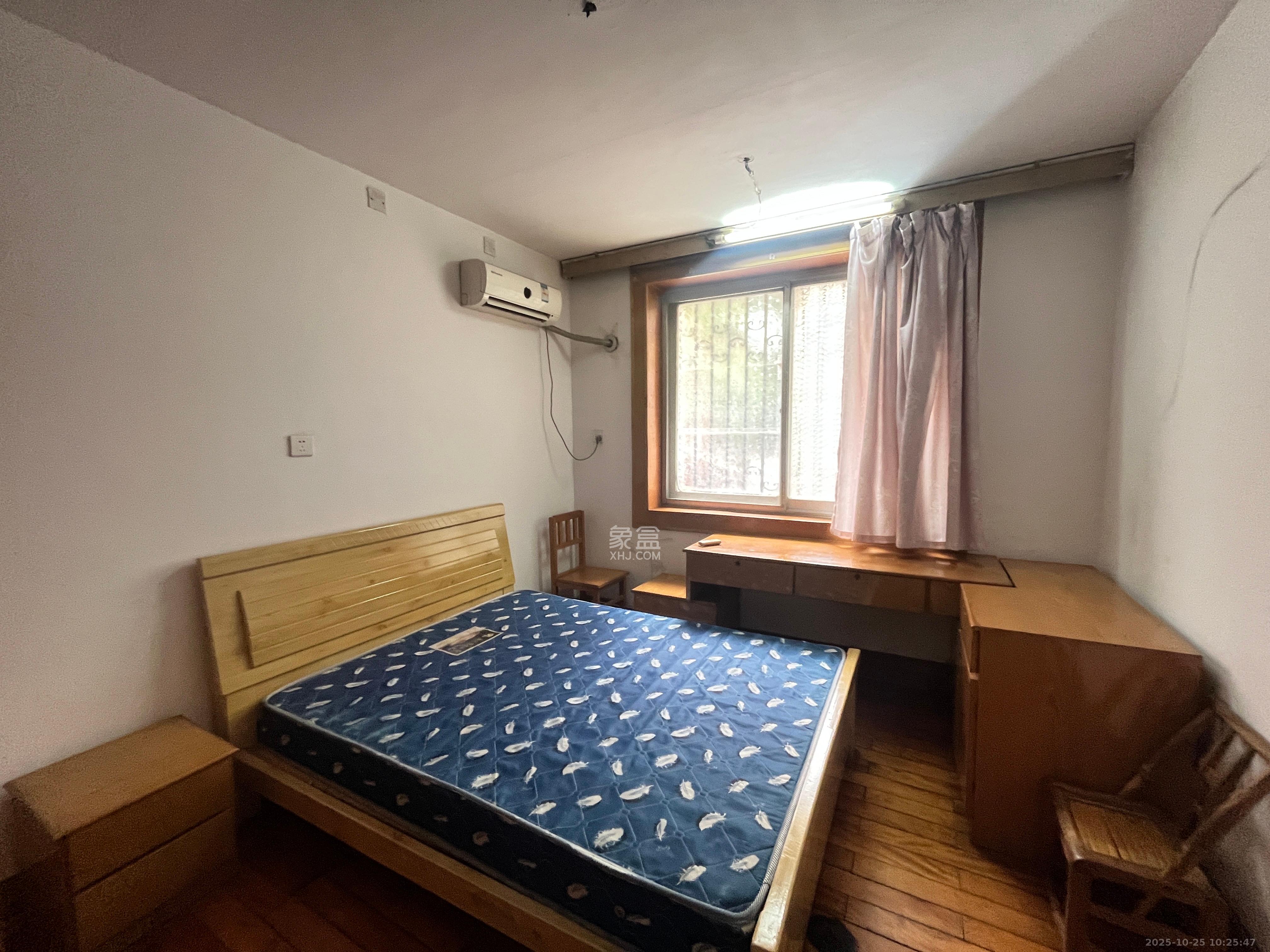 新兴小区（杨家山社区）  2室1厅1卫    1200.0元/月室内图