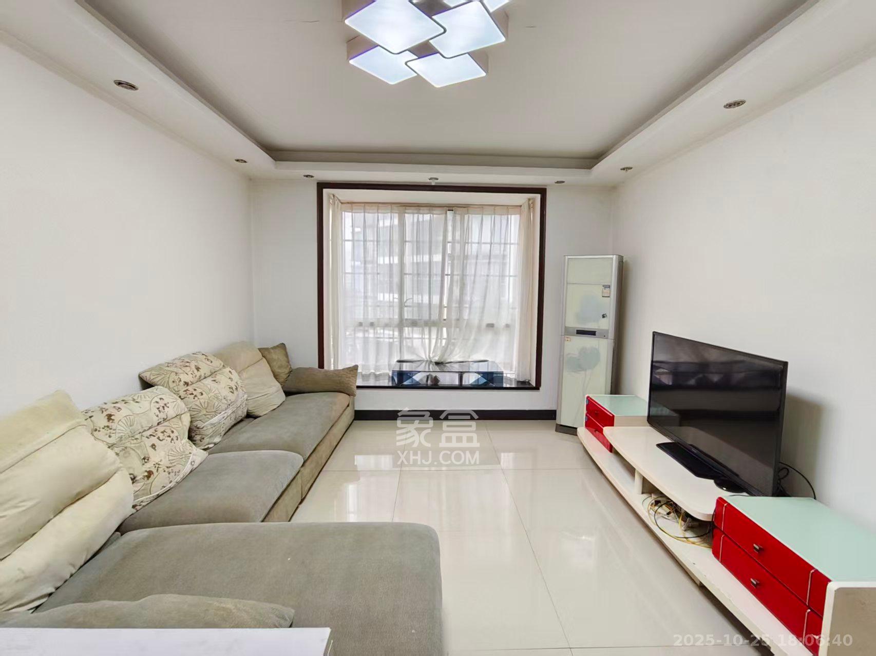 中星苑  2室2厅1卫    2200.0元/月室内图