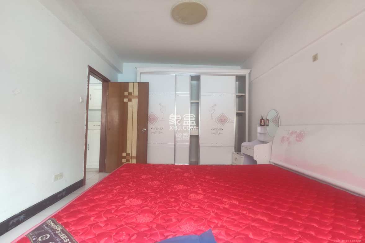 东方公寓 1室0厅0卫 1500.0元/月 东方公寓 1室0厅0卫 1500.0元/月室内图