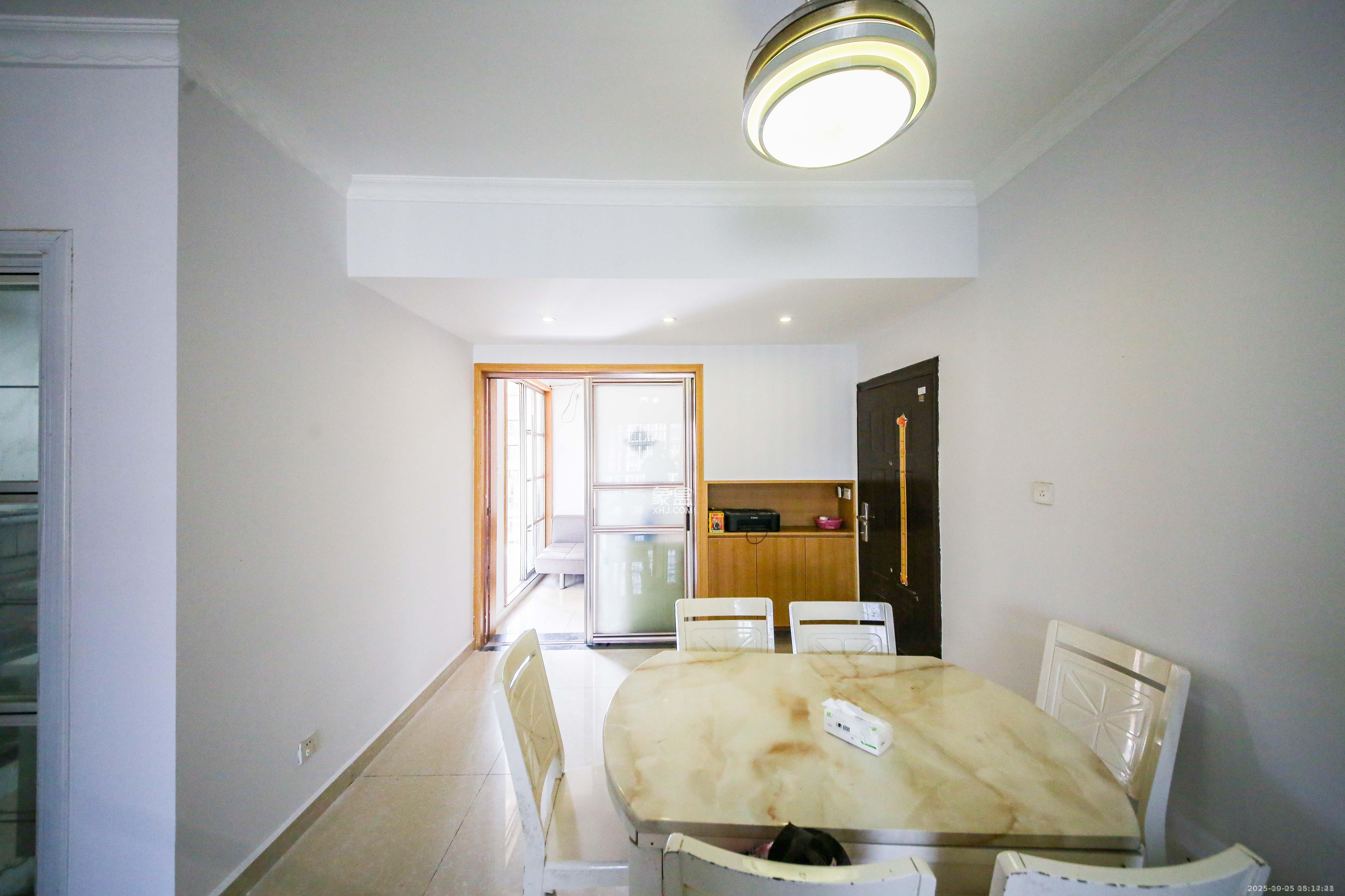 康斯丹郡（融程领秀佳园）  2室2厅1卫    2000.0元/月室内图