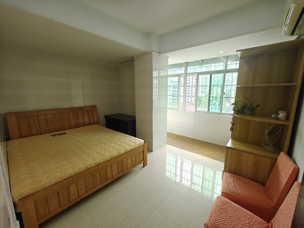 南海大厦（五指山路）  3室2厅1卫    2400.0元/月室内图