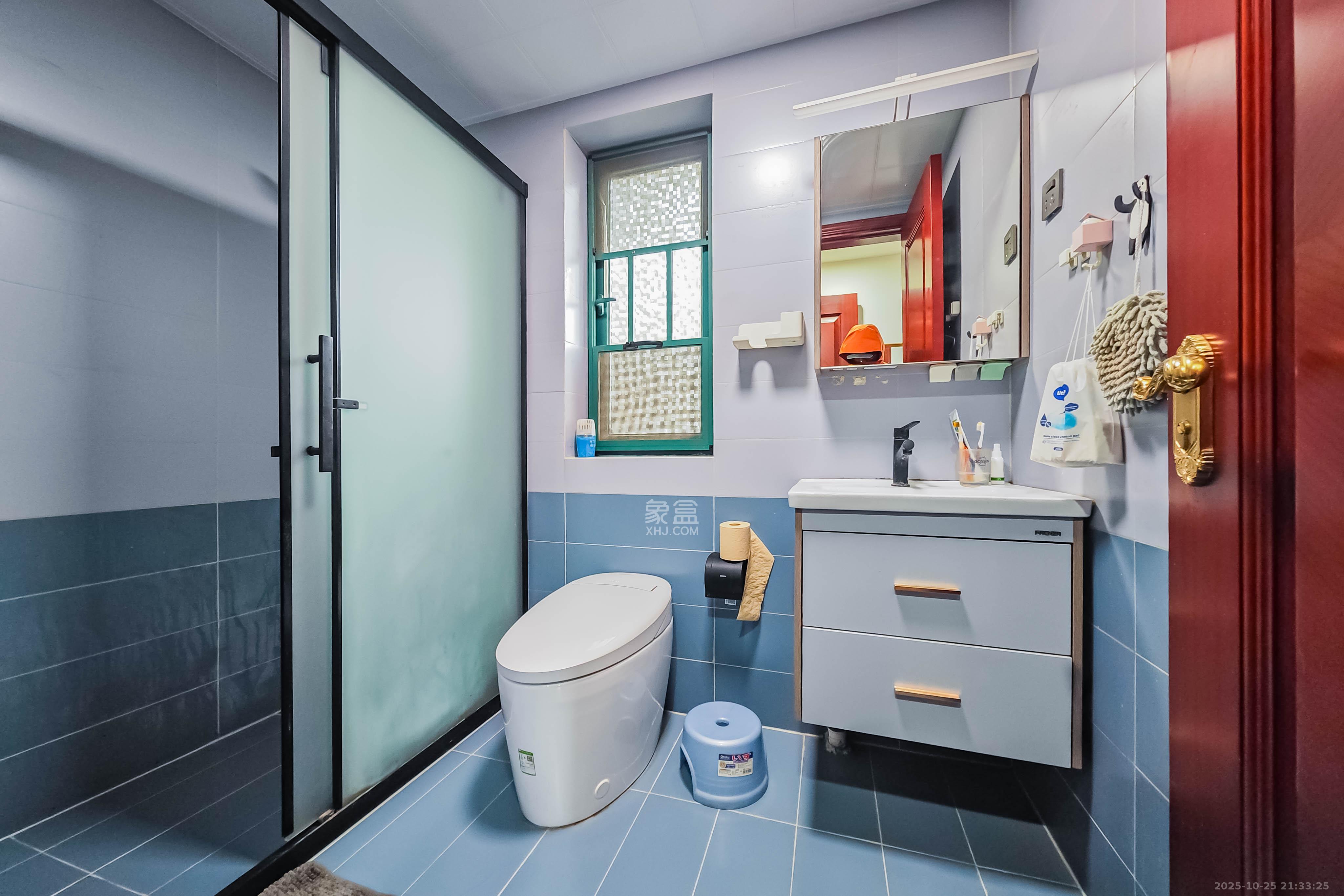 恒大绿洲  1室2厅0卫    82.0万 恒大绿洲  1室2厅0卫    82.0万卫生间