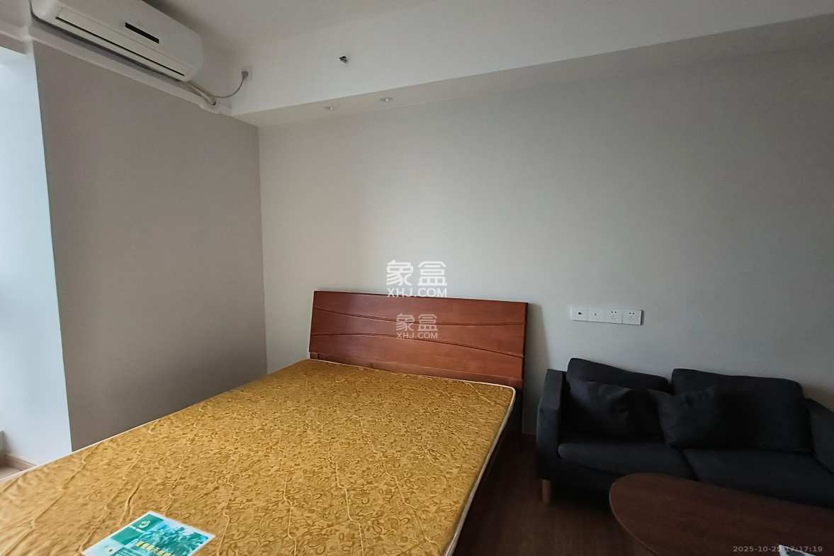 敏捷珑玥府 1室0厅0卫 750.0元/月 敏捷珑玥府 1室0厅0卫 750.0元/月室内图